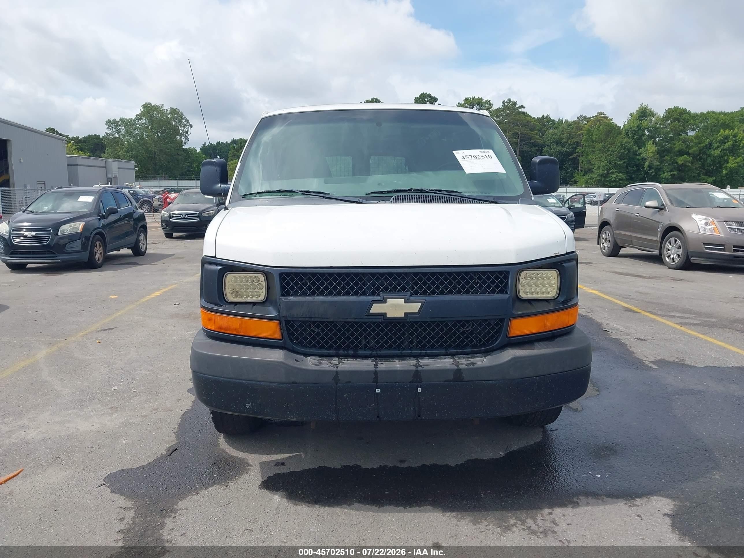 2013 Chevrolet Express 2500 Work Van White vin: 1GCWGFBA4D1179271