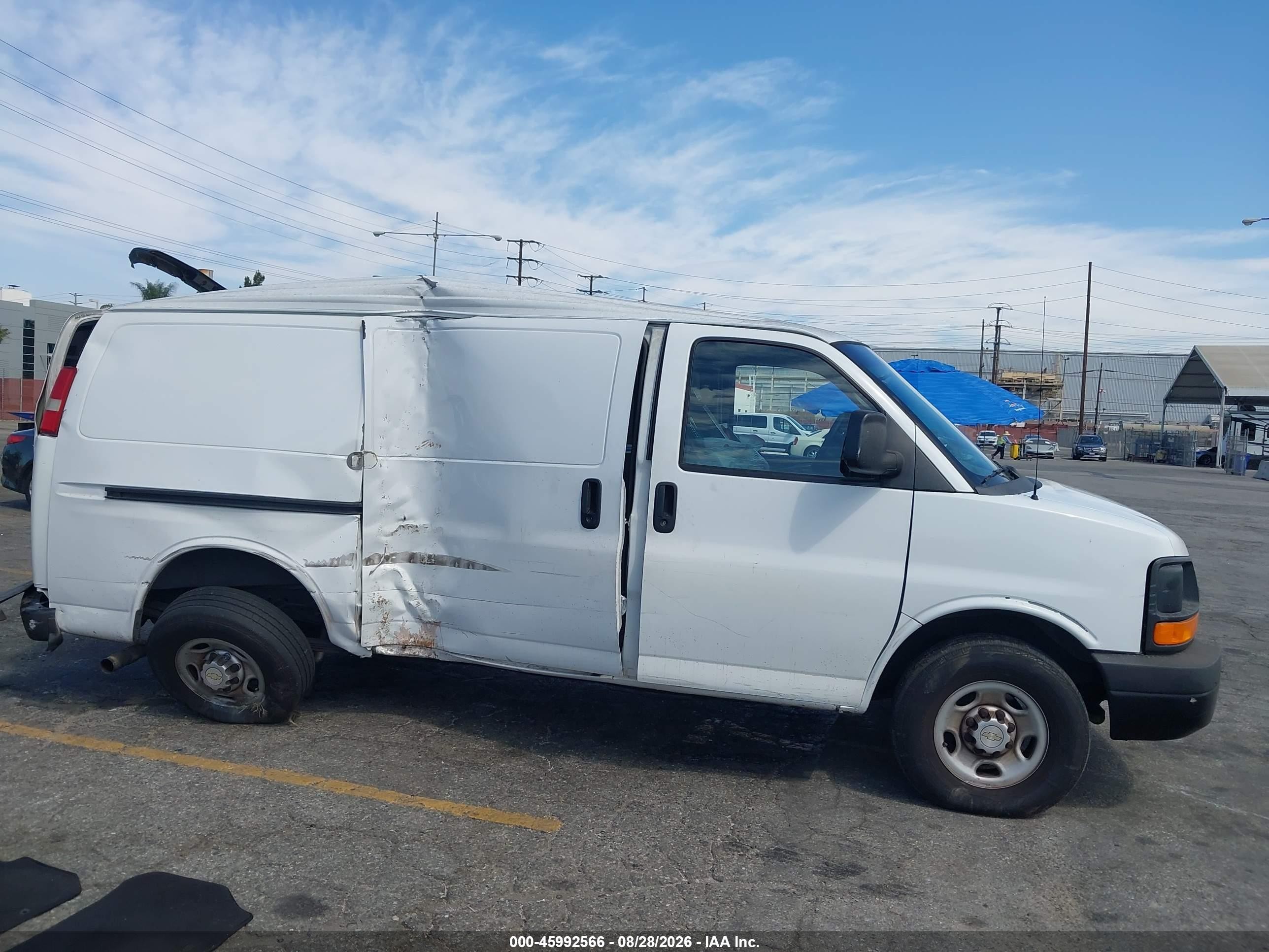 2013 Chevrolet Express 2500 Work Van White vin: 1GCWGFBA5D1153729