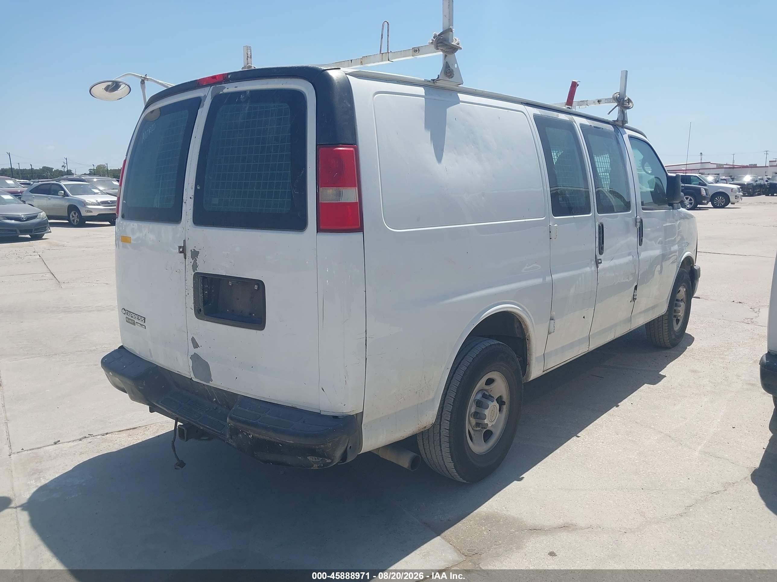 2012 Chevrolet Express 2500 Work Van Белый vin: 1GCWGFBA6C1165404