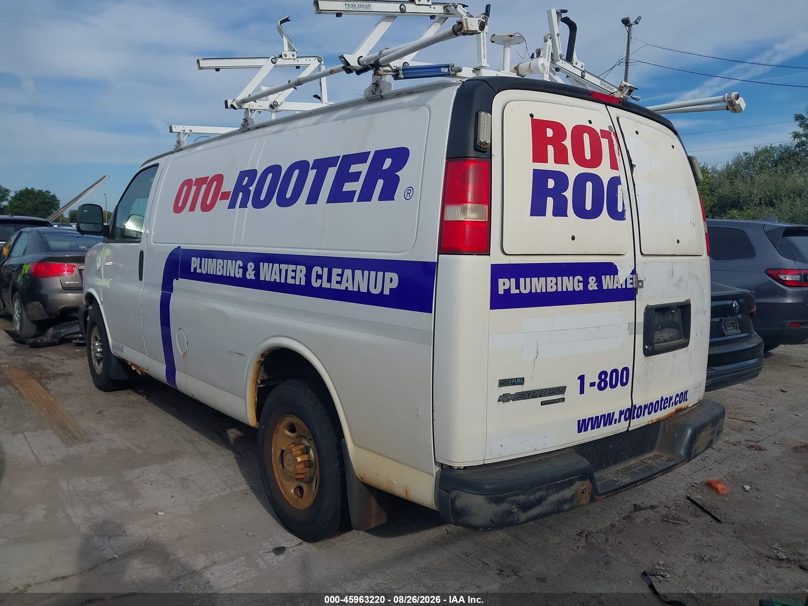 2011 Chevrolet Express 2500 Work Van White vin: 1GCWGFBA7B1169413