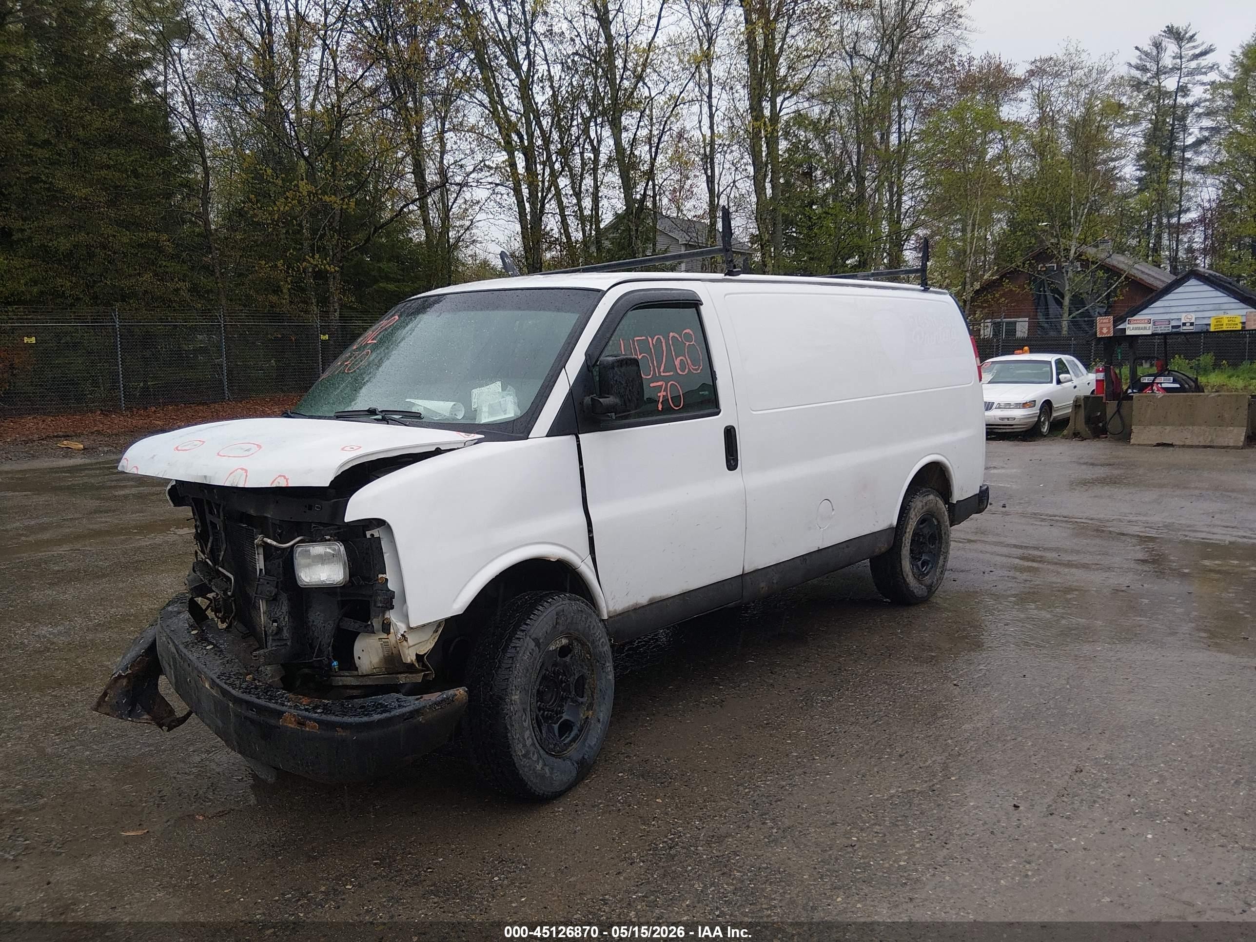 2013 Chevrolet Express 2500 Work Van White vin: 1GCWGFBA7D1105438