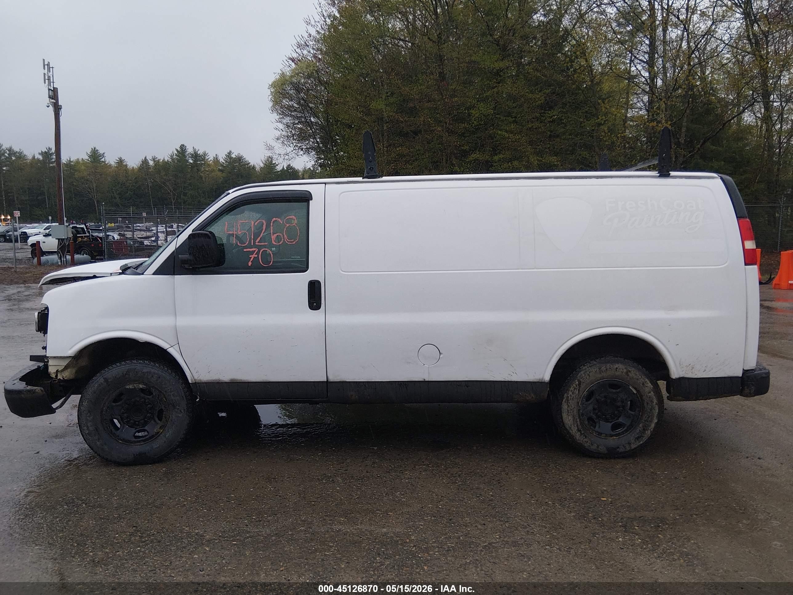 2013 Chevrolet Express 2500 Work Van White vin: 1GCWGFBA7D1105438