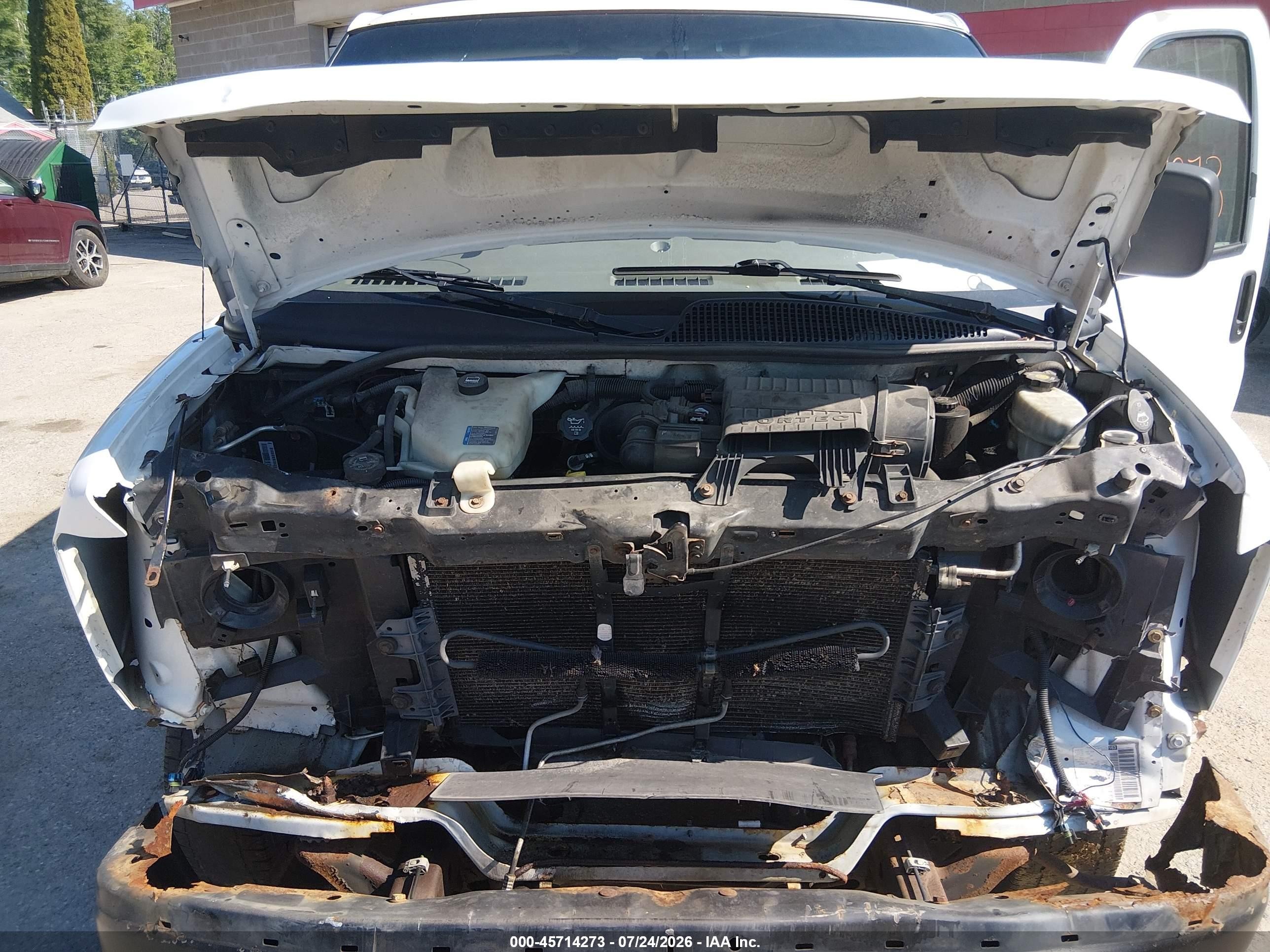 2011 Chevrolet Express 2500 Work Van White vin: 1GCWGFBA8B1146884