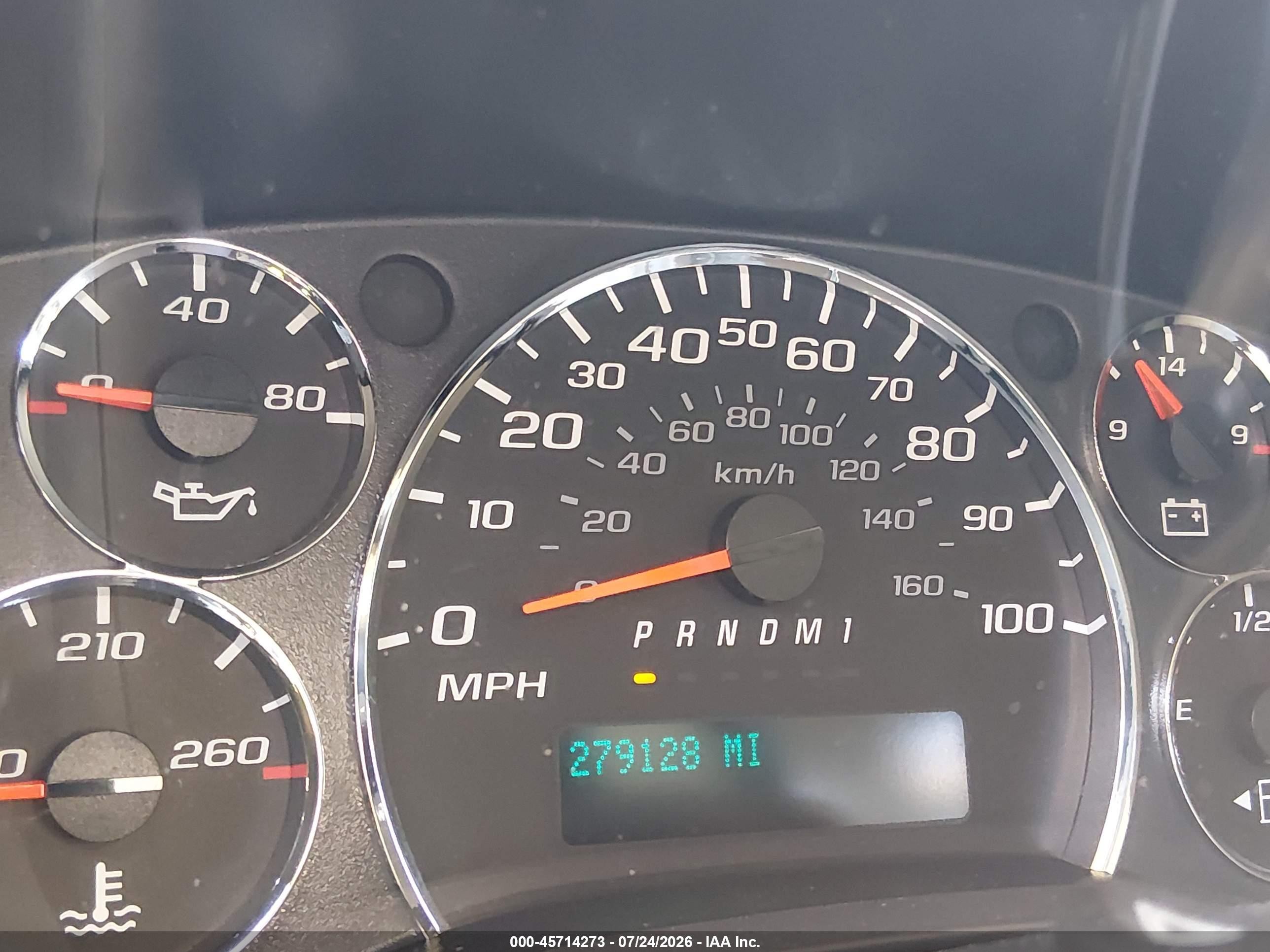2011 Chevrolet Express 2500 Work Van White vin: 1GCWGFBA8B1146884