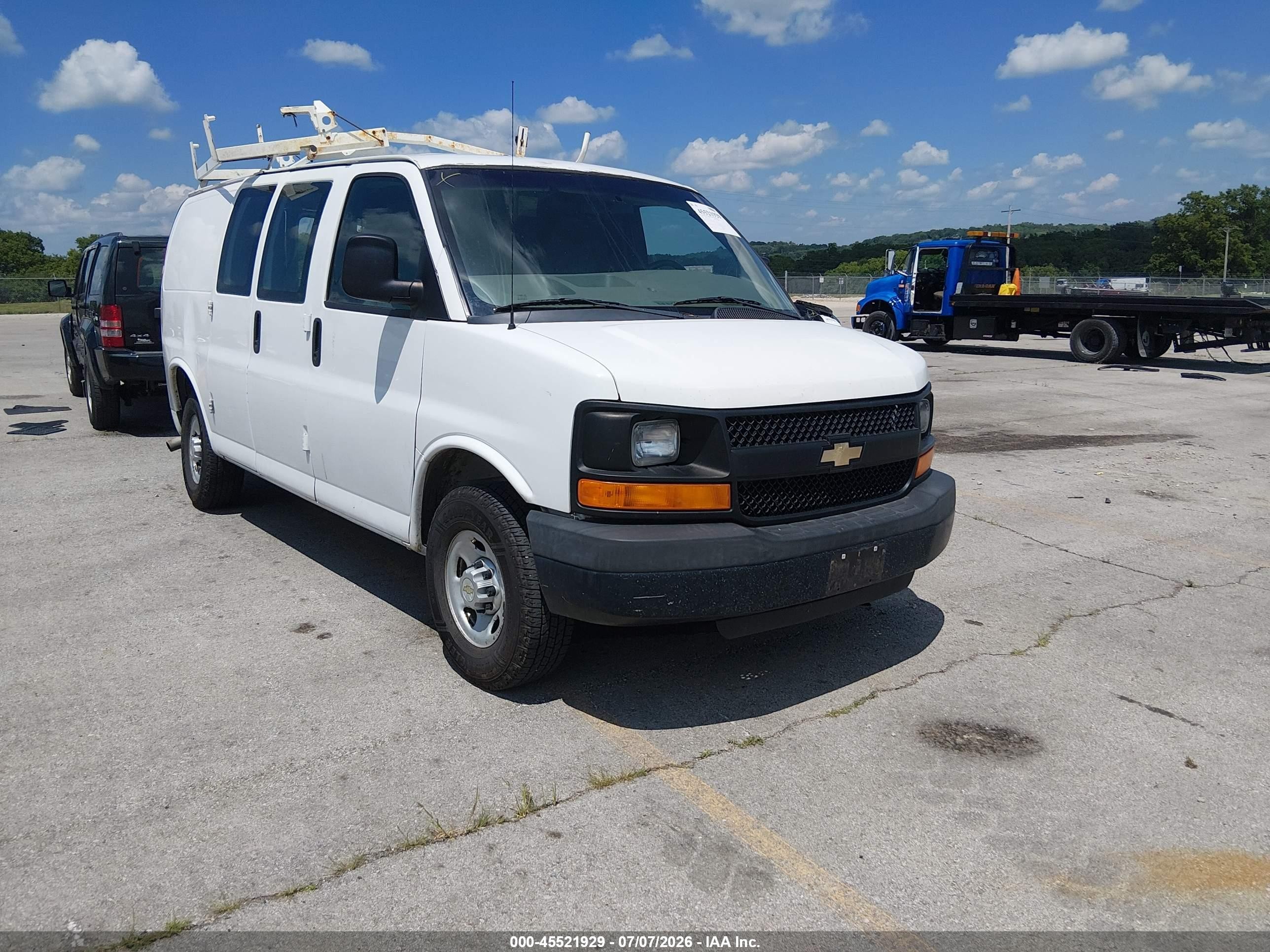 2014 Chevrolet Express 2500 Work Van White vin: 1GCWGFBA9E1110710