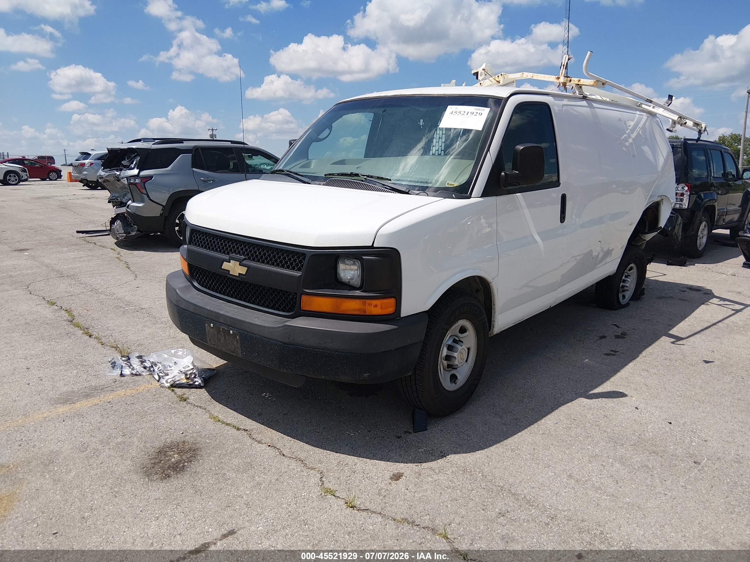 2014 Chevrolet Express 2500 Work Van White vin: 1GCWGFBA9E1110710