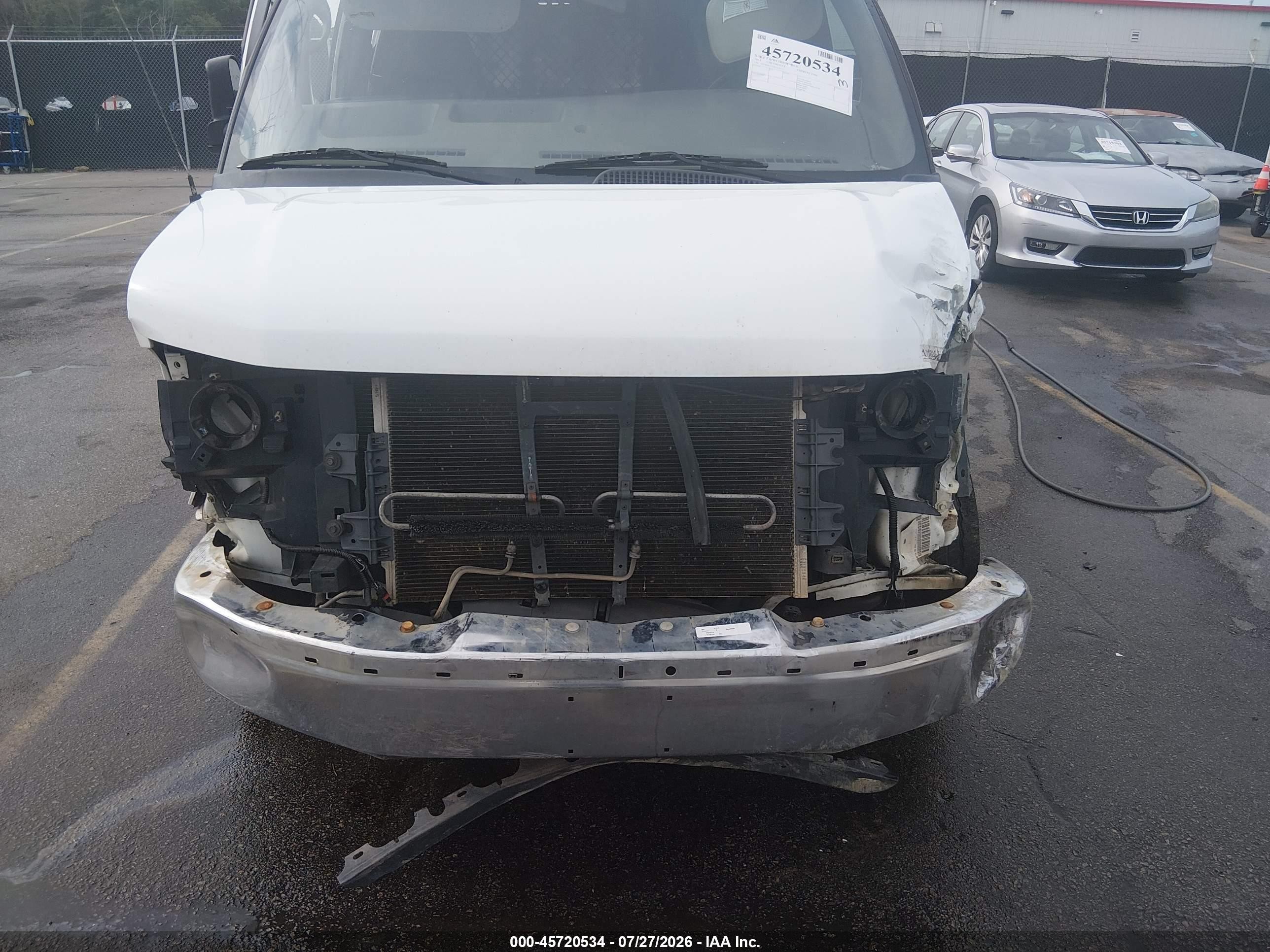 2014 Chevrolet Express 2500 Work Van Белый vin: 1GCWGFCA2E1159732