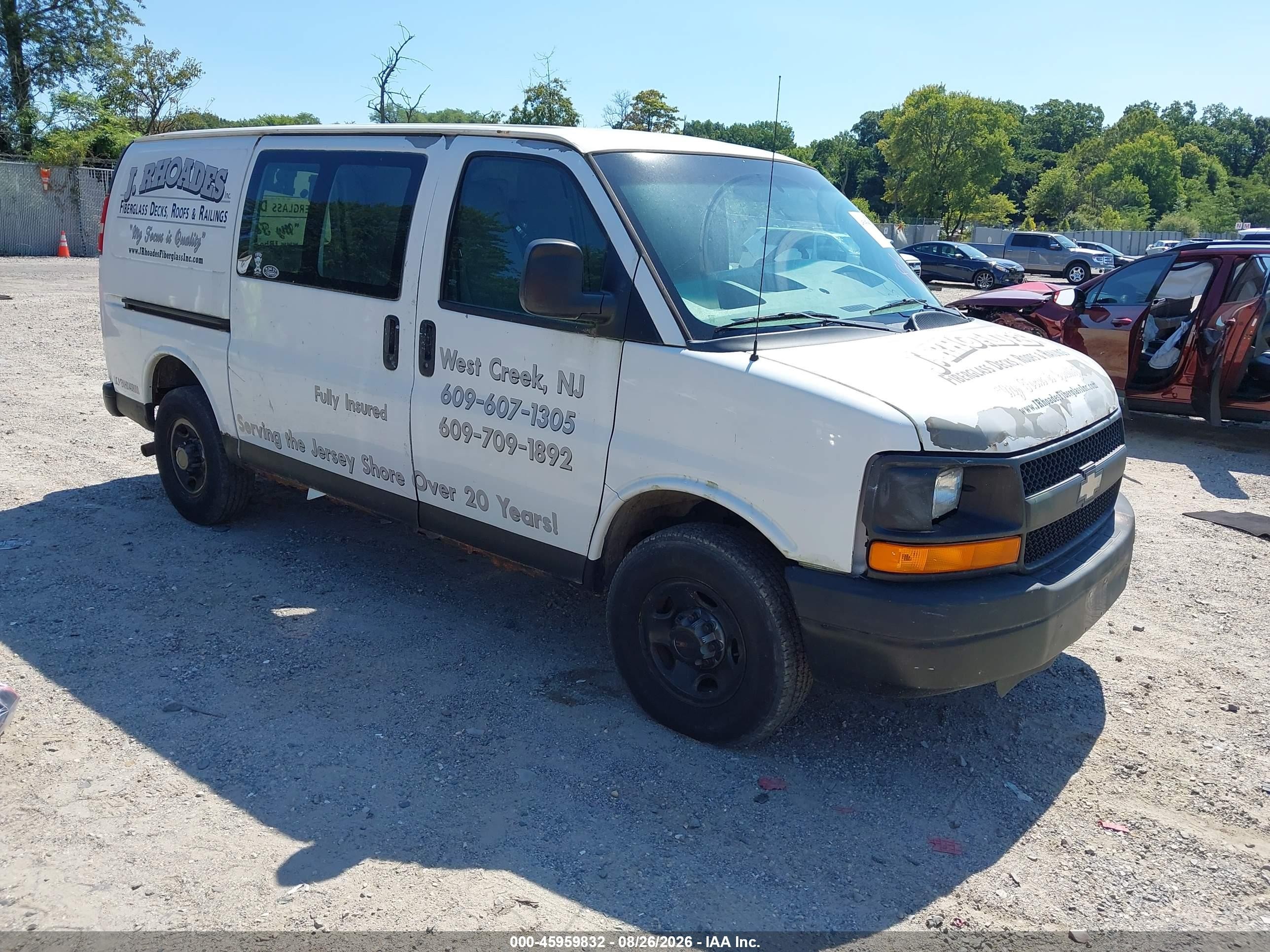 2011 Chevrolet Express 2500 Work Van White vin: 1GCWGFCA4B1100614