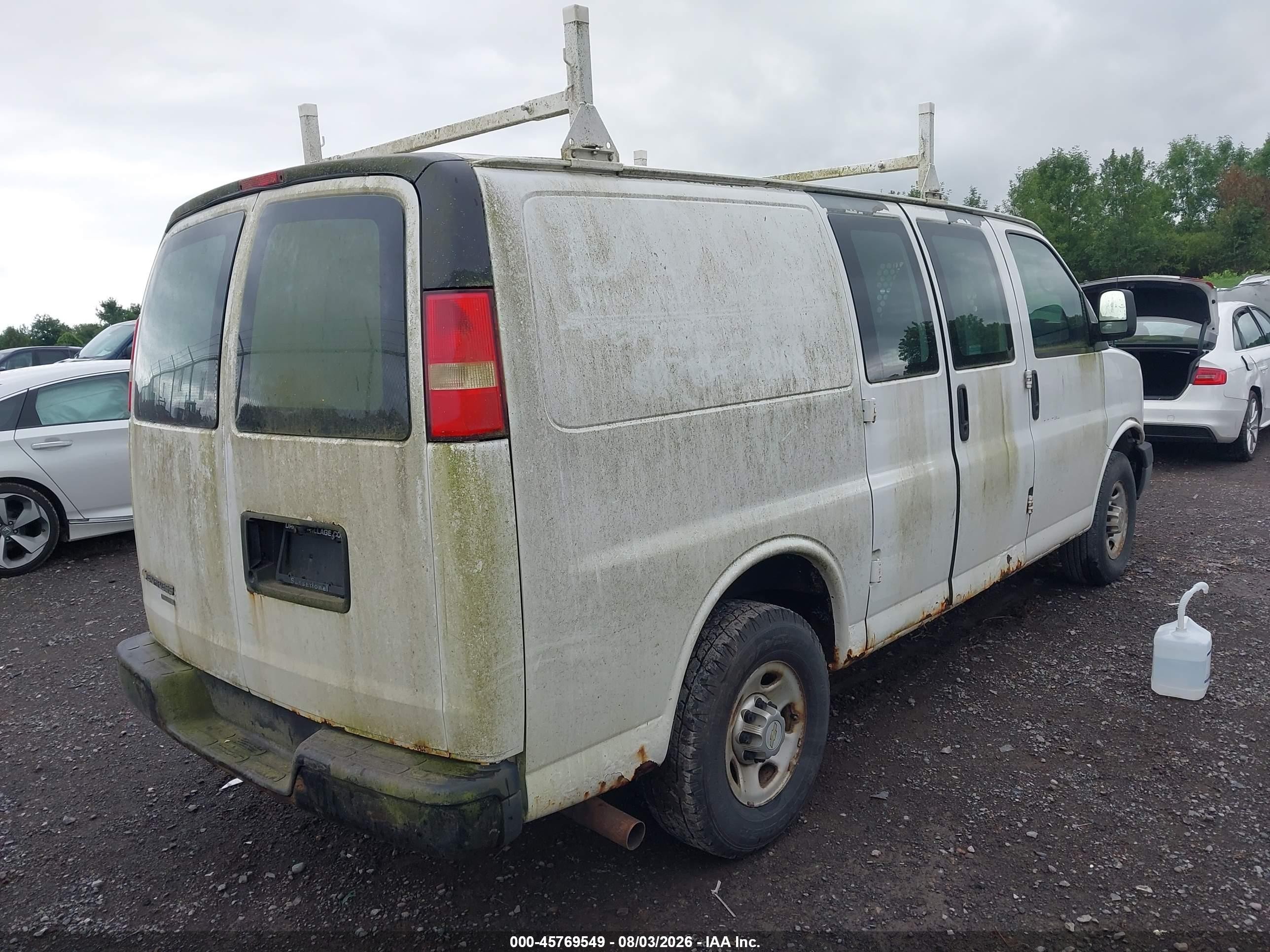 2013 Chevrolet Express 2500 Work Van White vin: 1GCWGFCA4D1105220