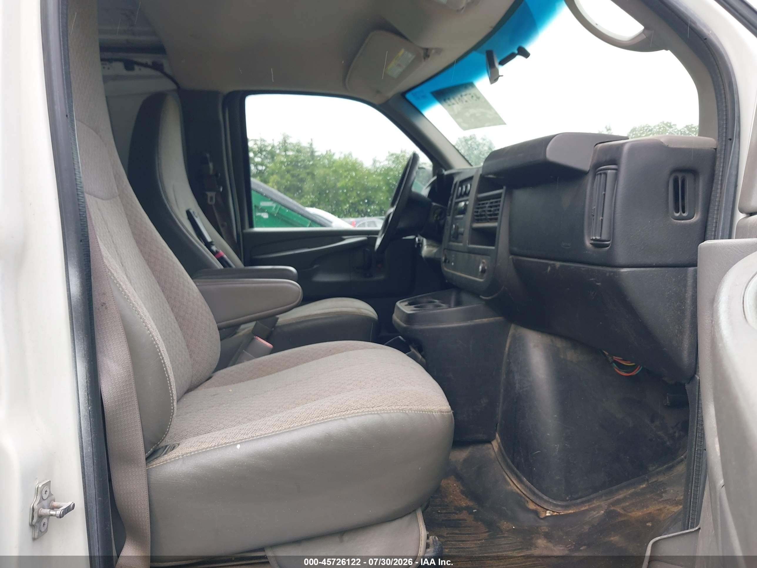 2013 Chevrolet Express 2500 Work Van White vin: 1GCWGFCA4D1122731