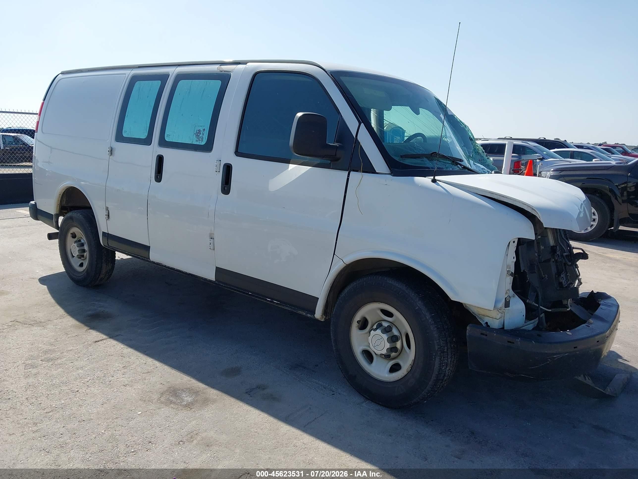 2014 Chevrolet Express 2500 Work Van White vin: 1GCWGFCA4E1207831