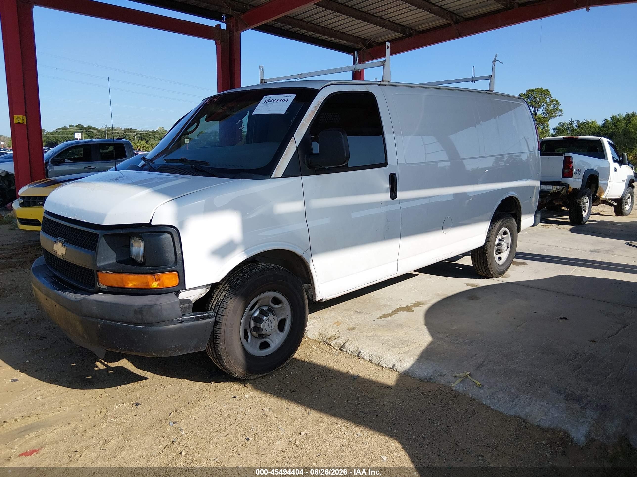2014 Chevrolet Express 2500 Work Van White vin: 1GCWGFCA4E1214200