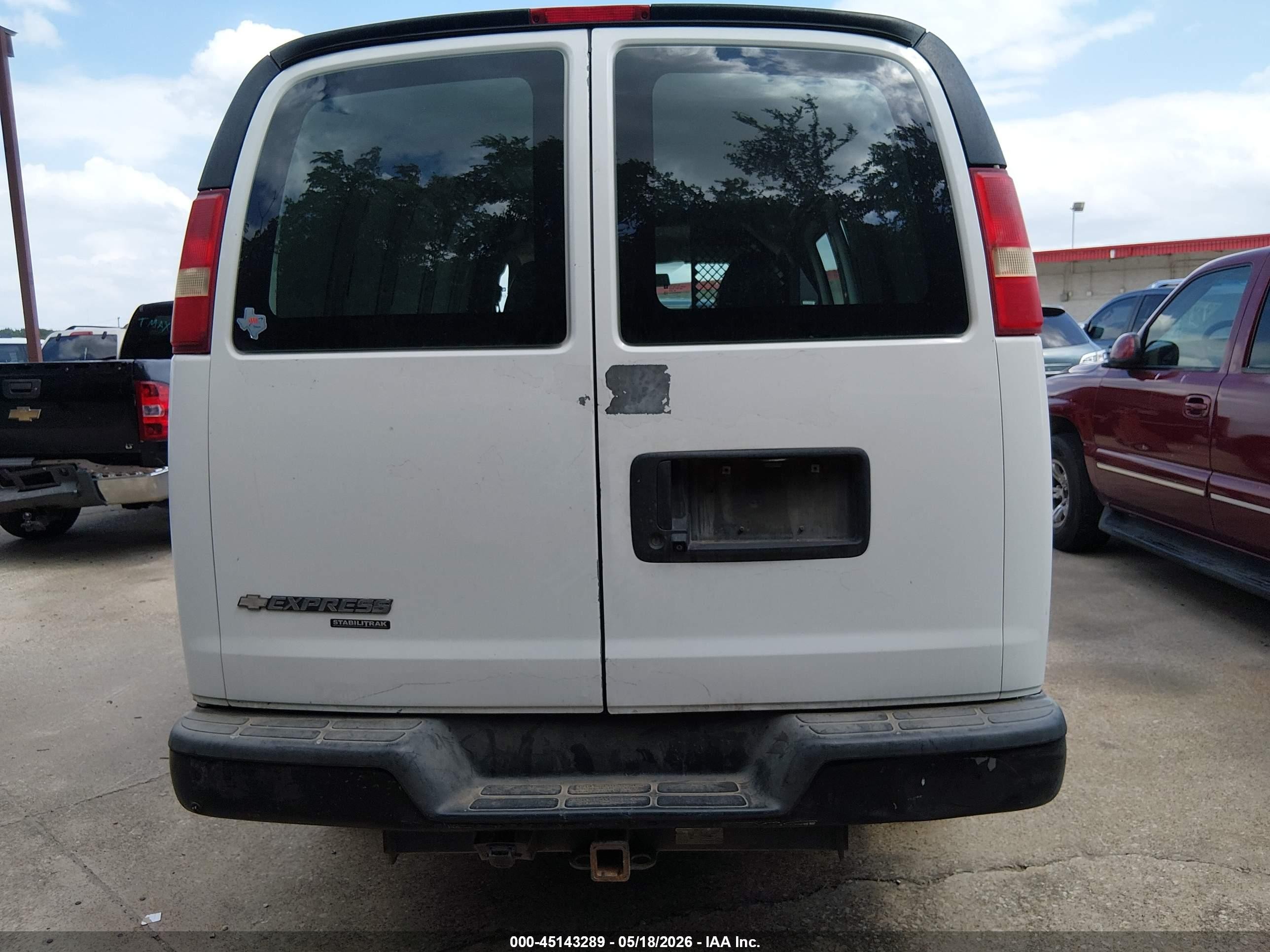 2013 Chevrolet Express 2500 Work Van White vin: 1GCWGFCA5D1192352