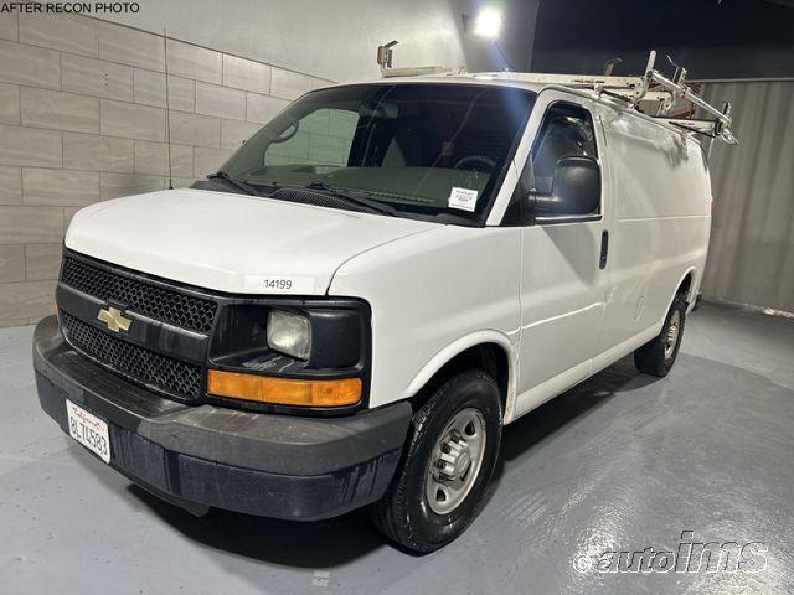 2014 Chevrolet Express 2500 Work Van vin: 1GCWGFCA5E1181577