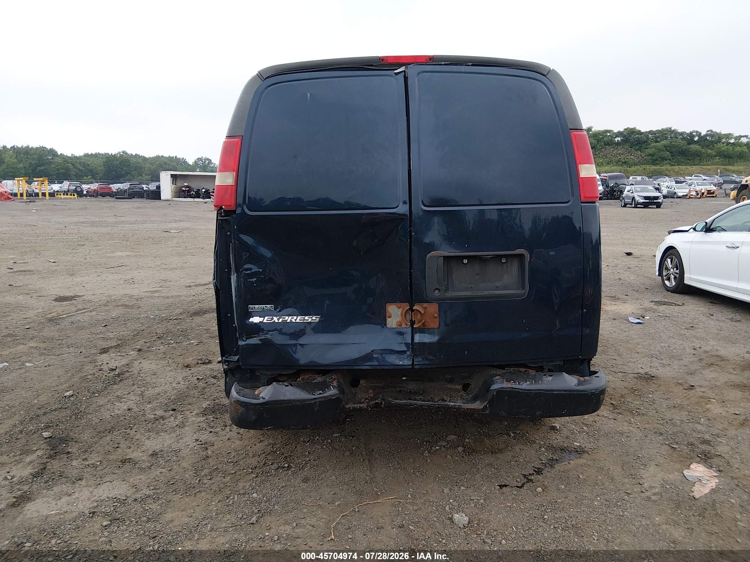 2011 Chevrolet Express 2500 Work Van Blue vin: 1GCWGFCA7B1155073