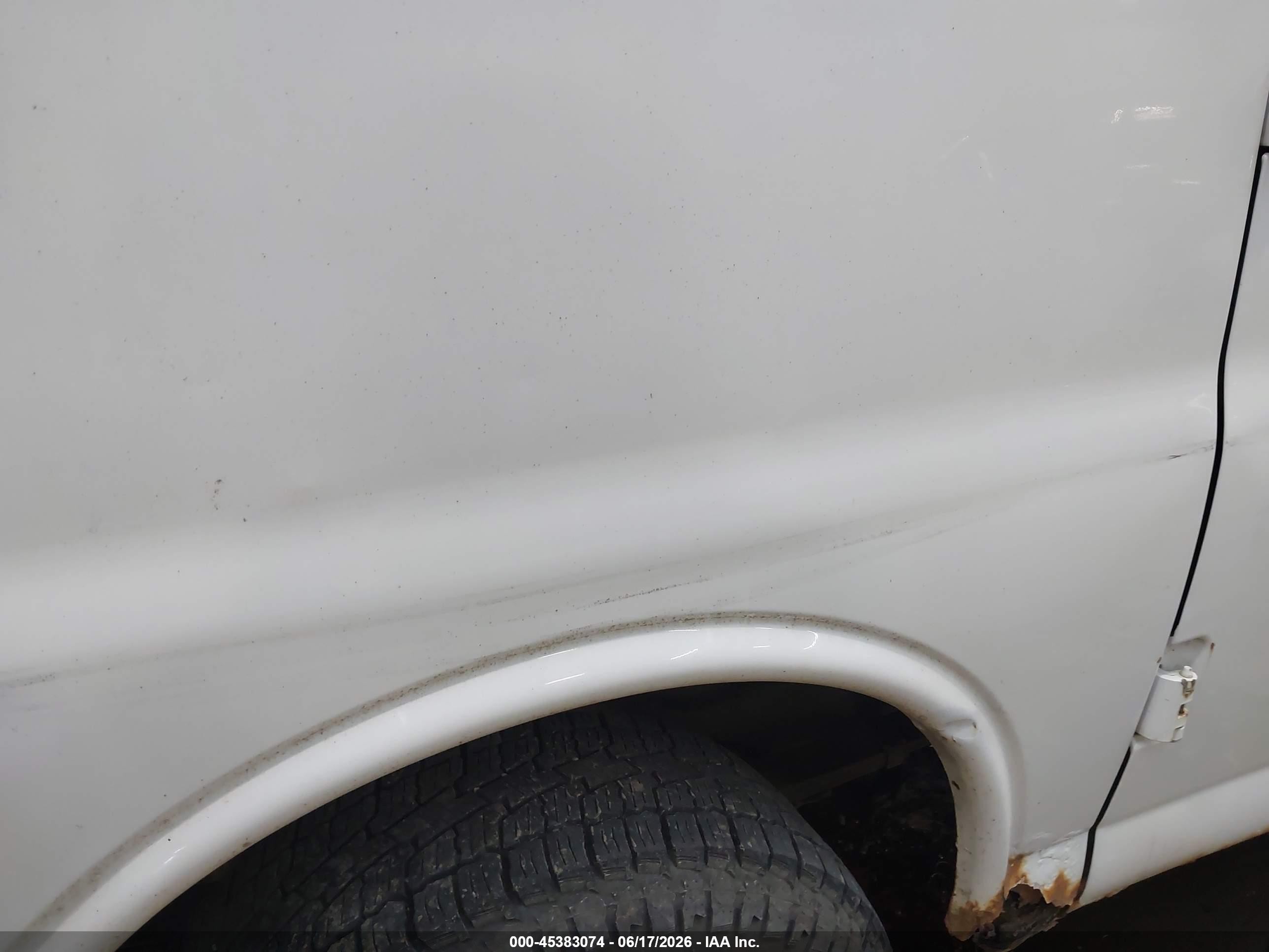 2012 Chevrolet Express 2500 Work Van White vin: 1GCWGFCA7C1152546