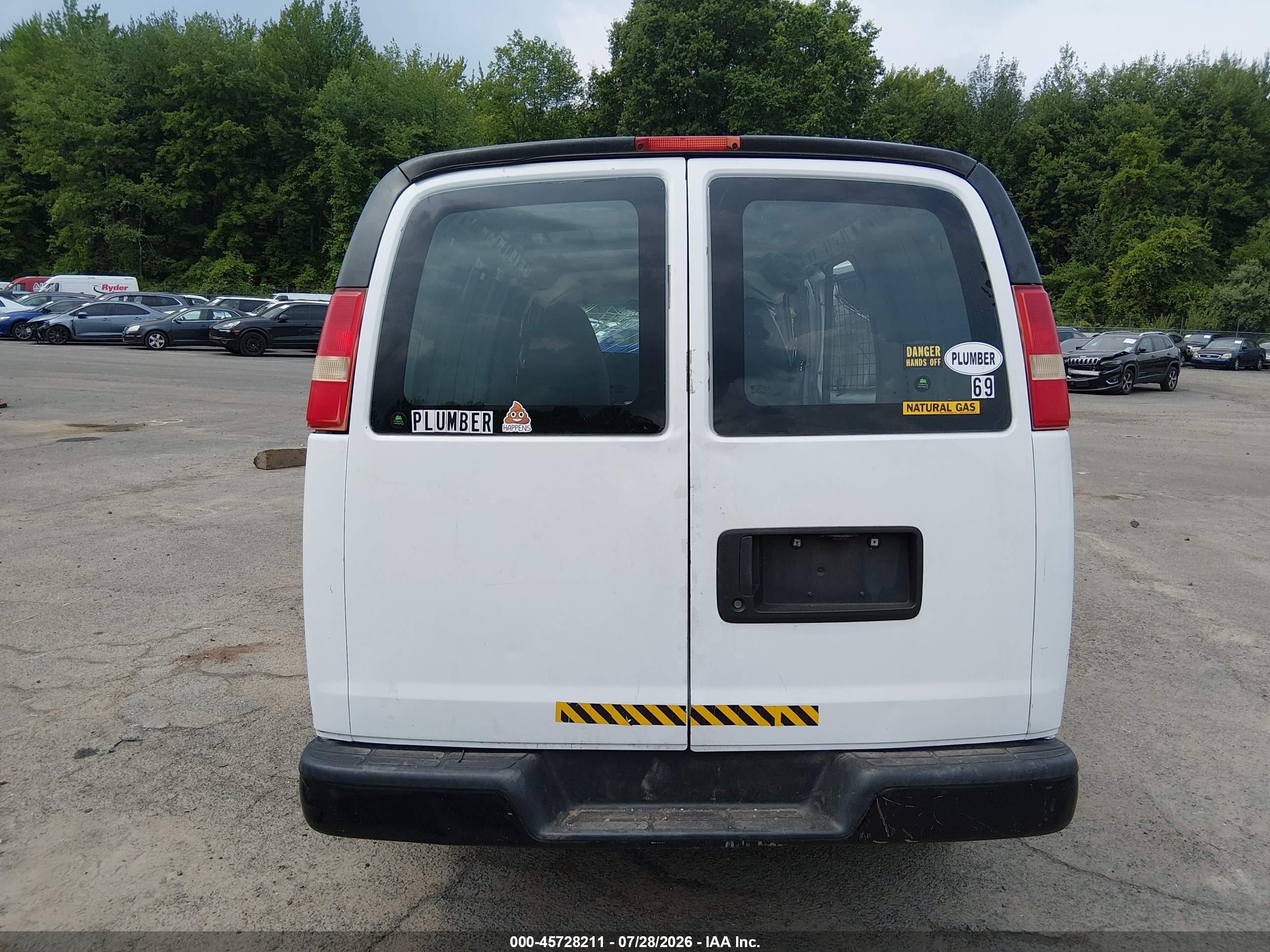 2012 Chevrolet Express 2500 Work Van White vin: 1GCWGFCA7C1197387