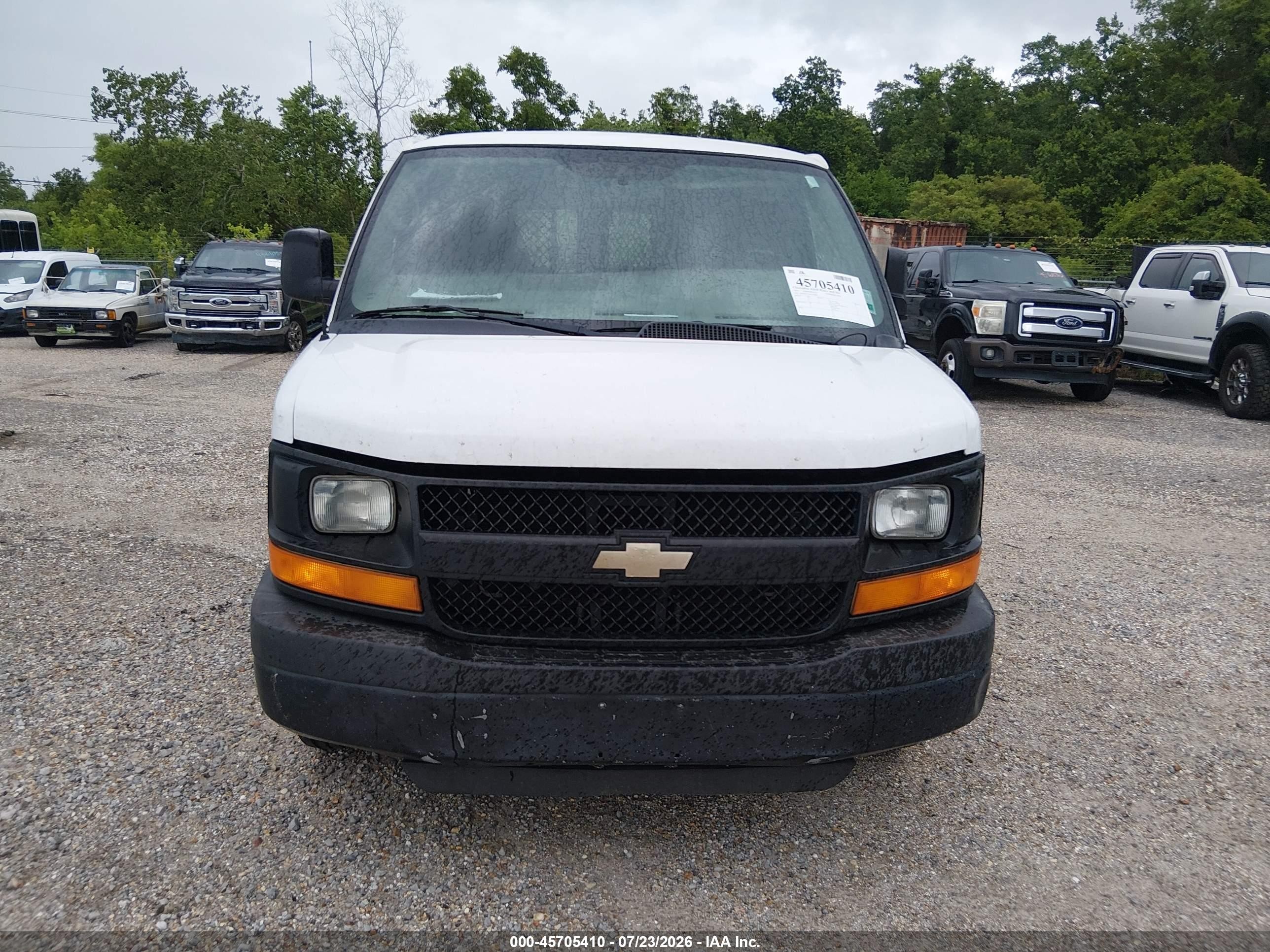 2013 Chevrolet Express 2500 Work Van White vin: 1GCWGFCA7D1184446