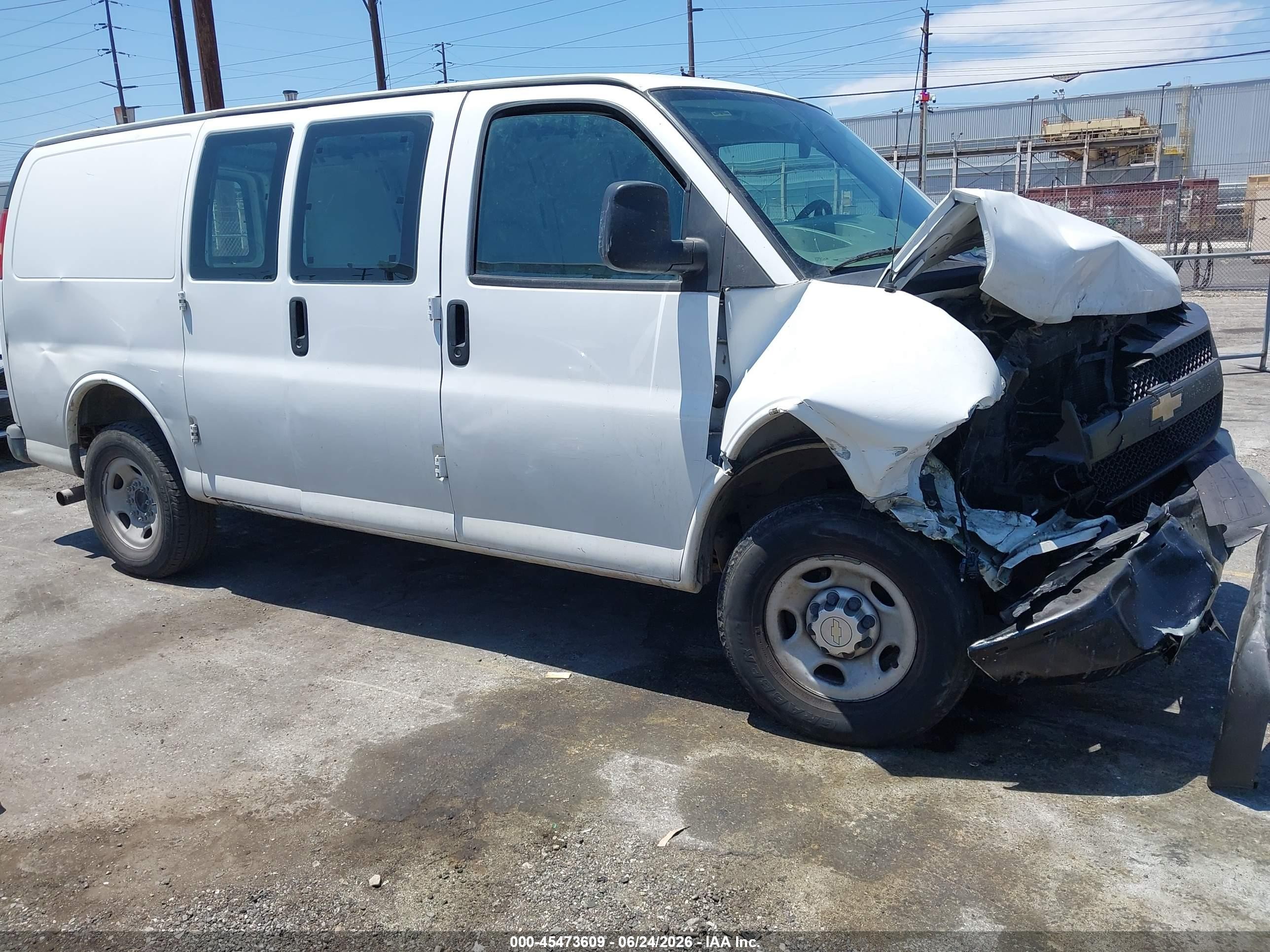 2013 Chevrolet Express 2500 Work Van White vin: 1GCWGFCA7D1903551