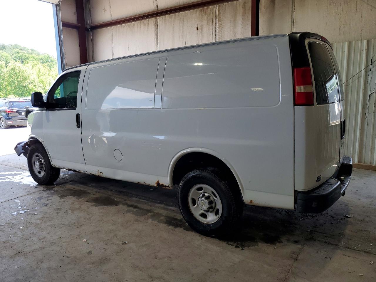 2012 Chevrolet Express G2500 White vin: 1GCWGFCA8C1131446
