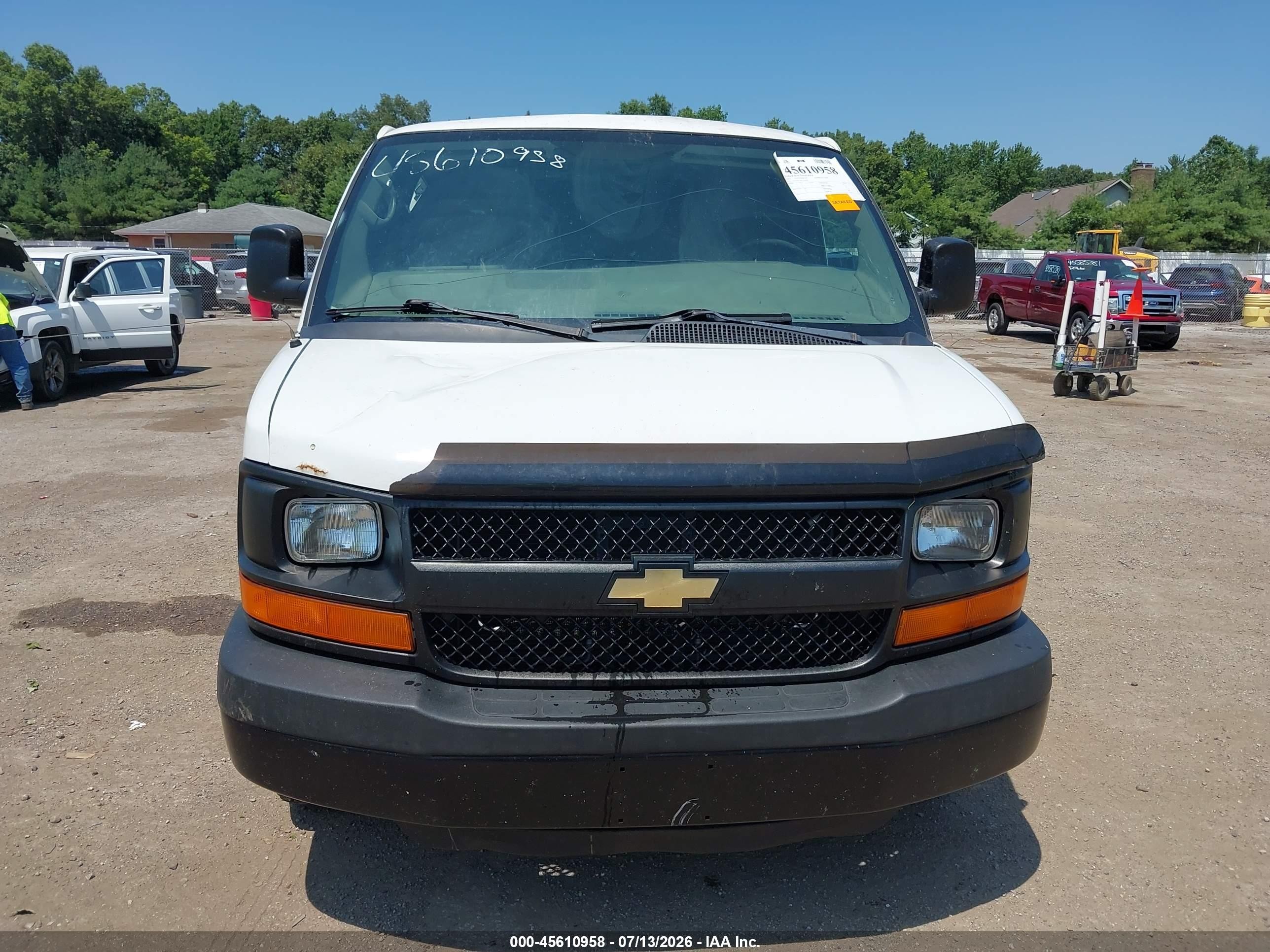 2012 Chevrolet Express 2500 Work Van White vin: 1GCWGFCA8C1163426
