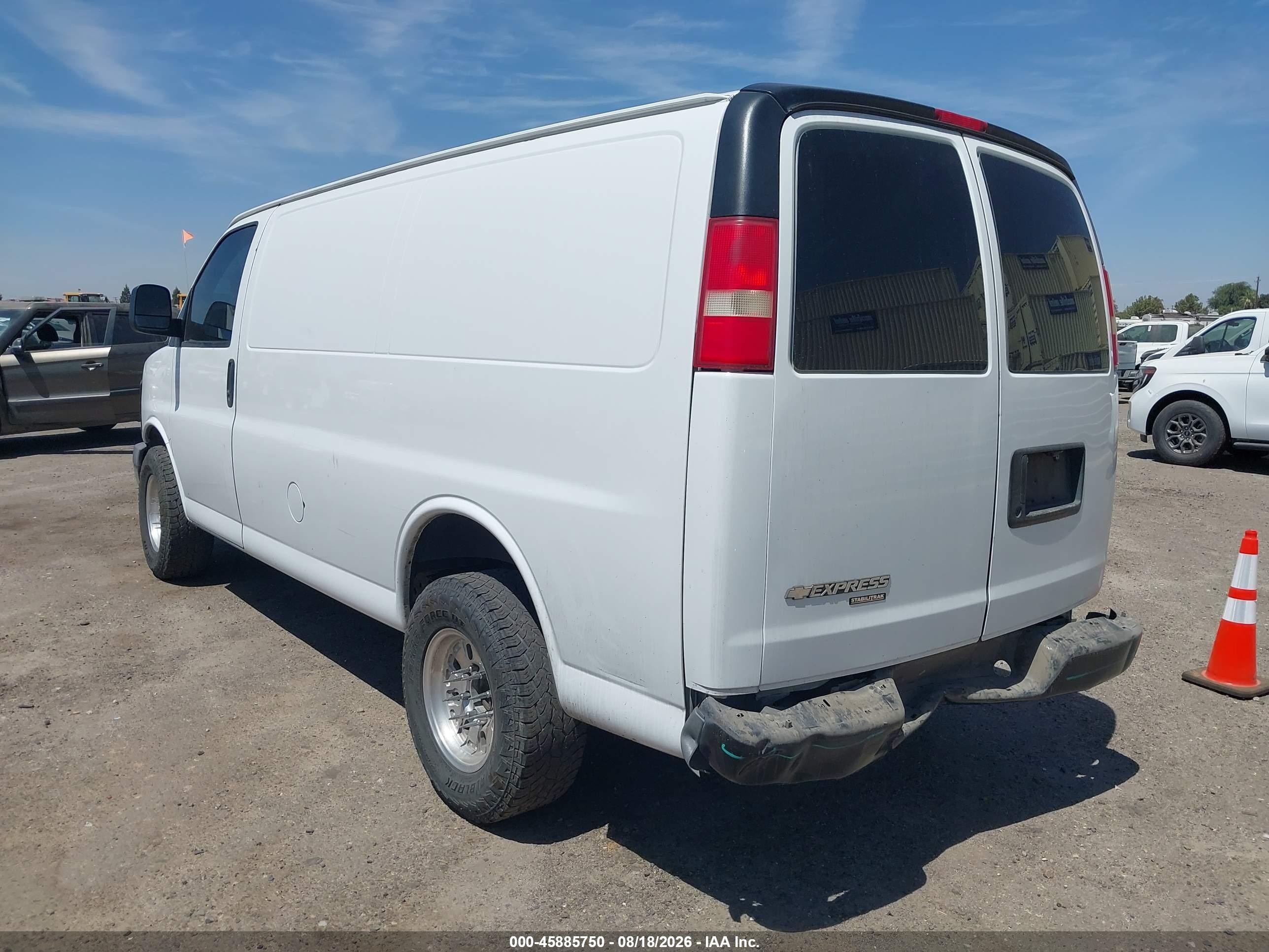 2014 Chevrolet Express 2500 Work Van White vin: 1GCWGFCA8E1182657