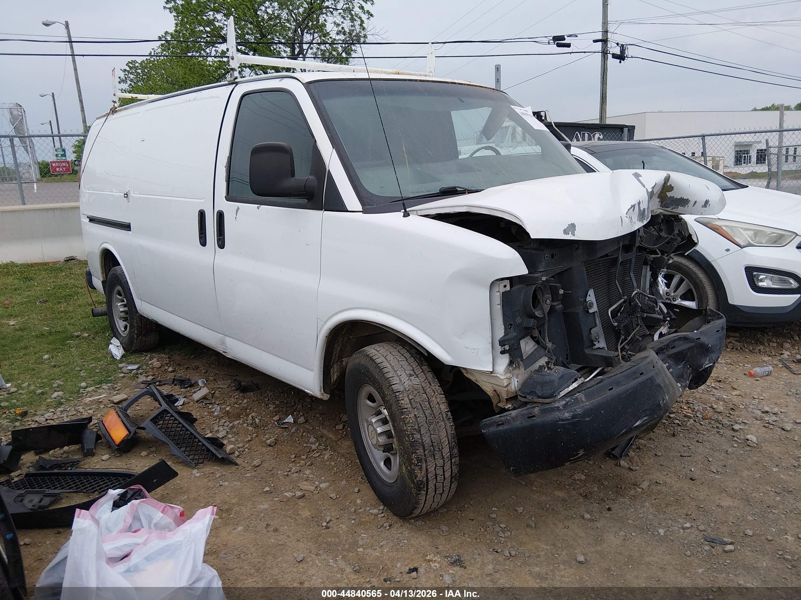 2012 Chevrolet Express 2500 Work Van White vin: 1GCWGFCA9C1178954