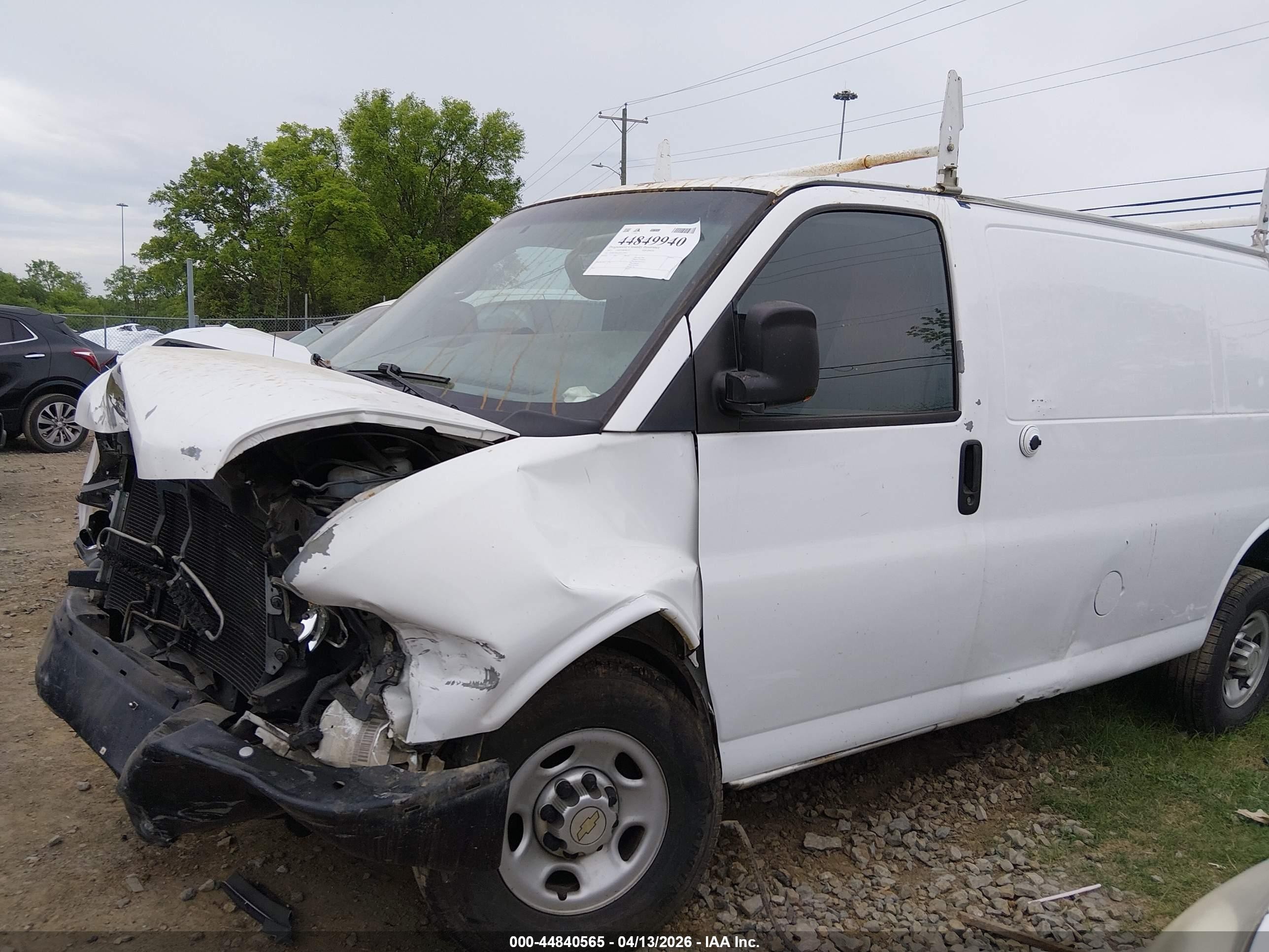 2012 Chevrolet Express 2500 Work Van White vin: 1GCWGFCA9C1178954