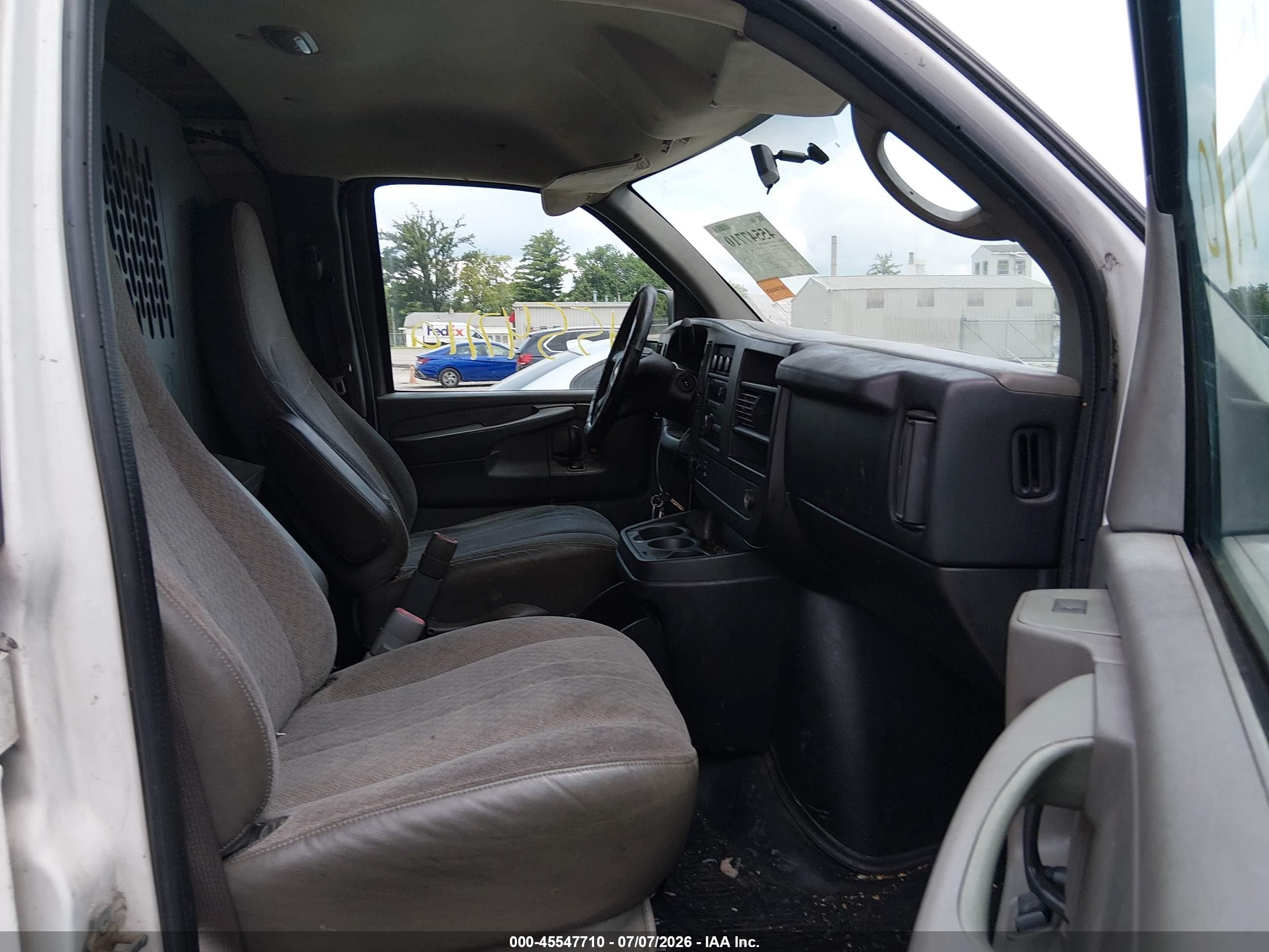 2014 Chevrolet Express 2500 Work Van White vin: 1GCWGFCA9E1163096