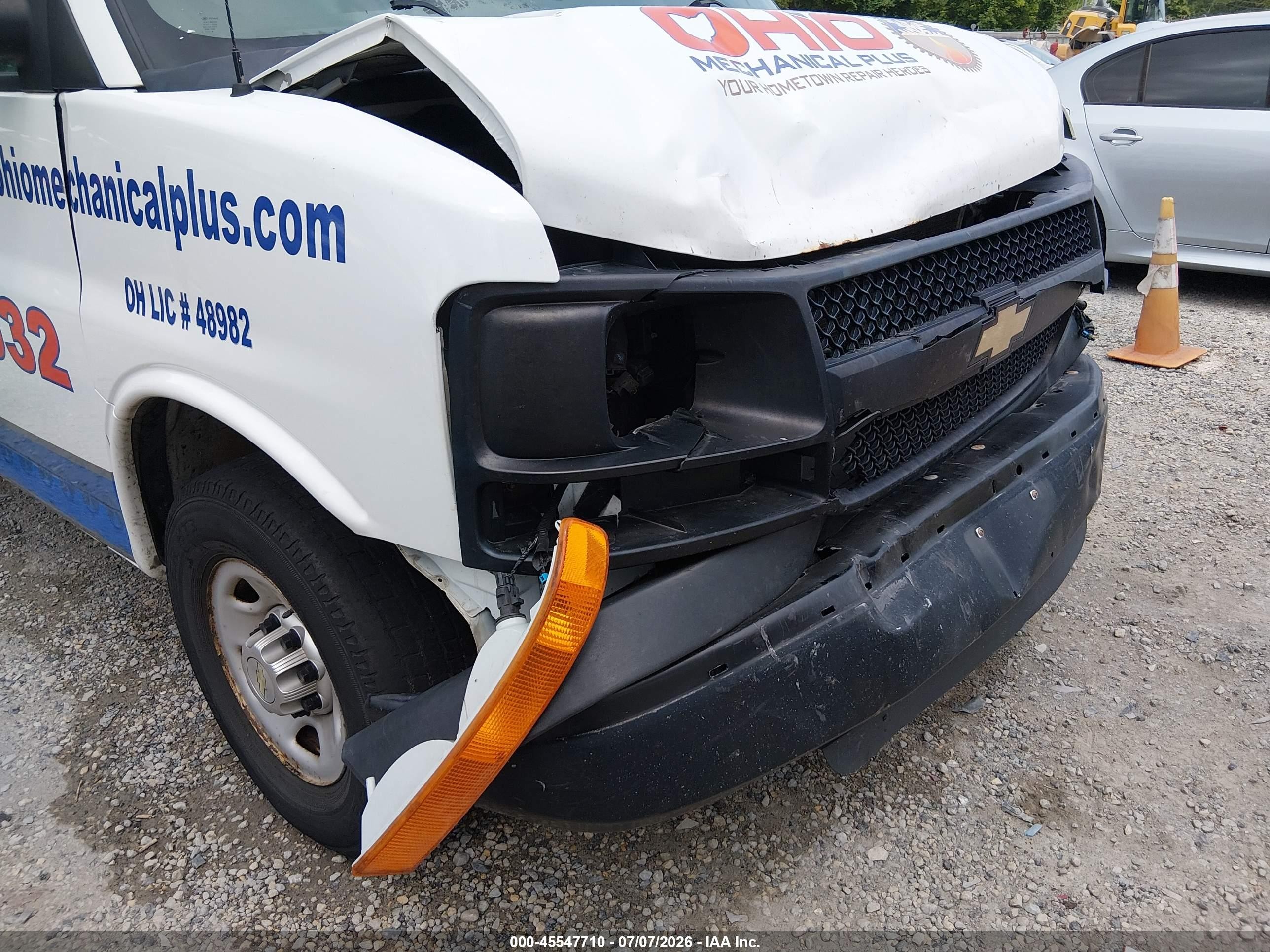 2014 Chevrolet Express 2500 Work Van White vin: 1GCWGFCA9E1163096