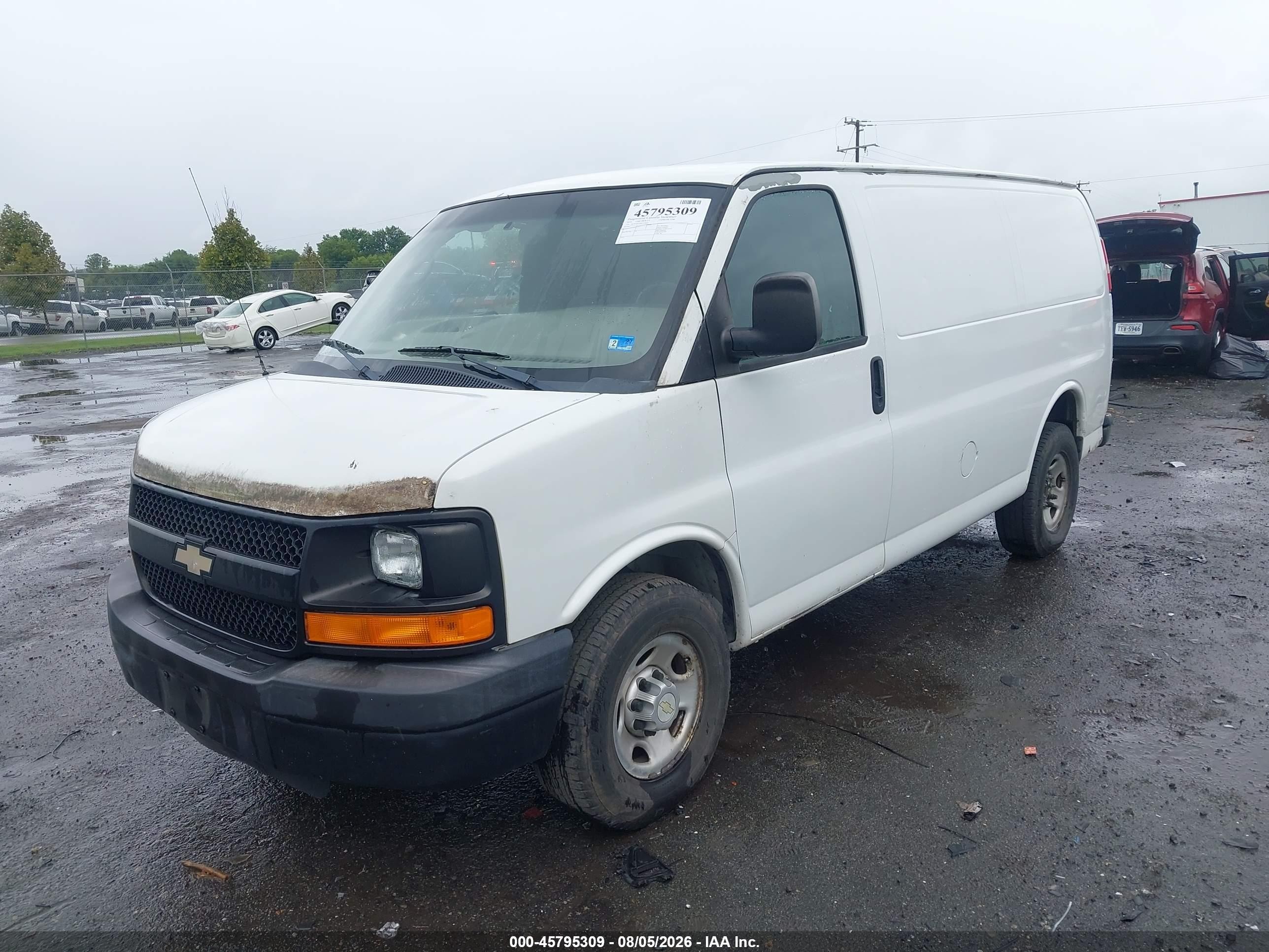 2012 Chevrolet Express 2500 Work Van White vin: 1GCWGFCAXC1118181