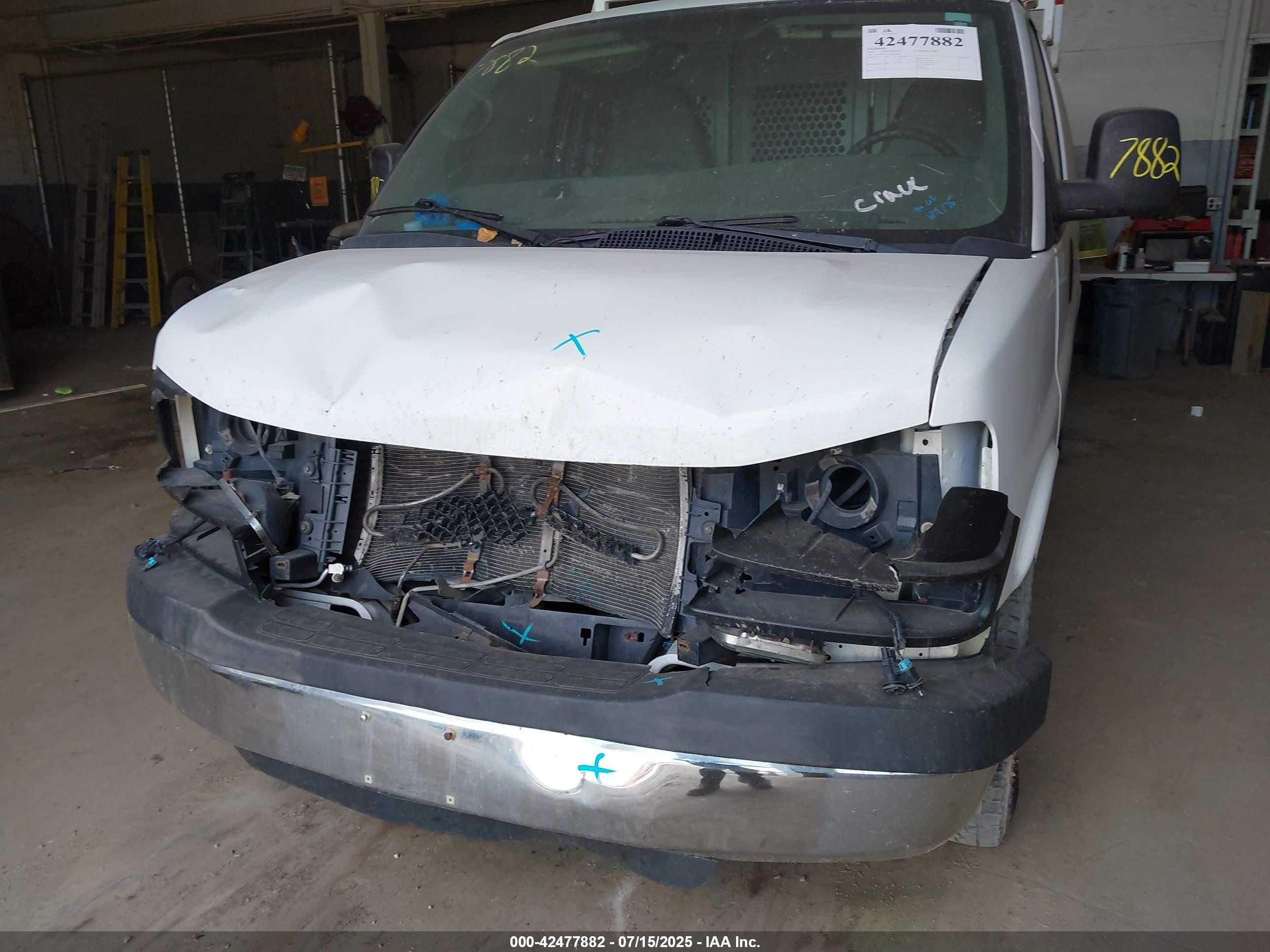 2012 Chevrolet Express 2500 Work Van White vin: 1GCWGFCAXC1180972