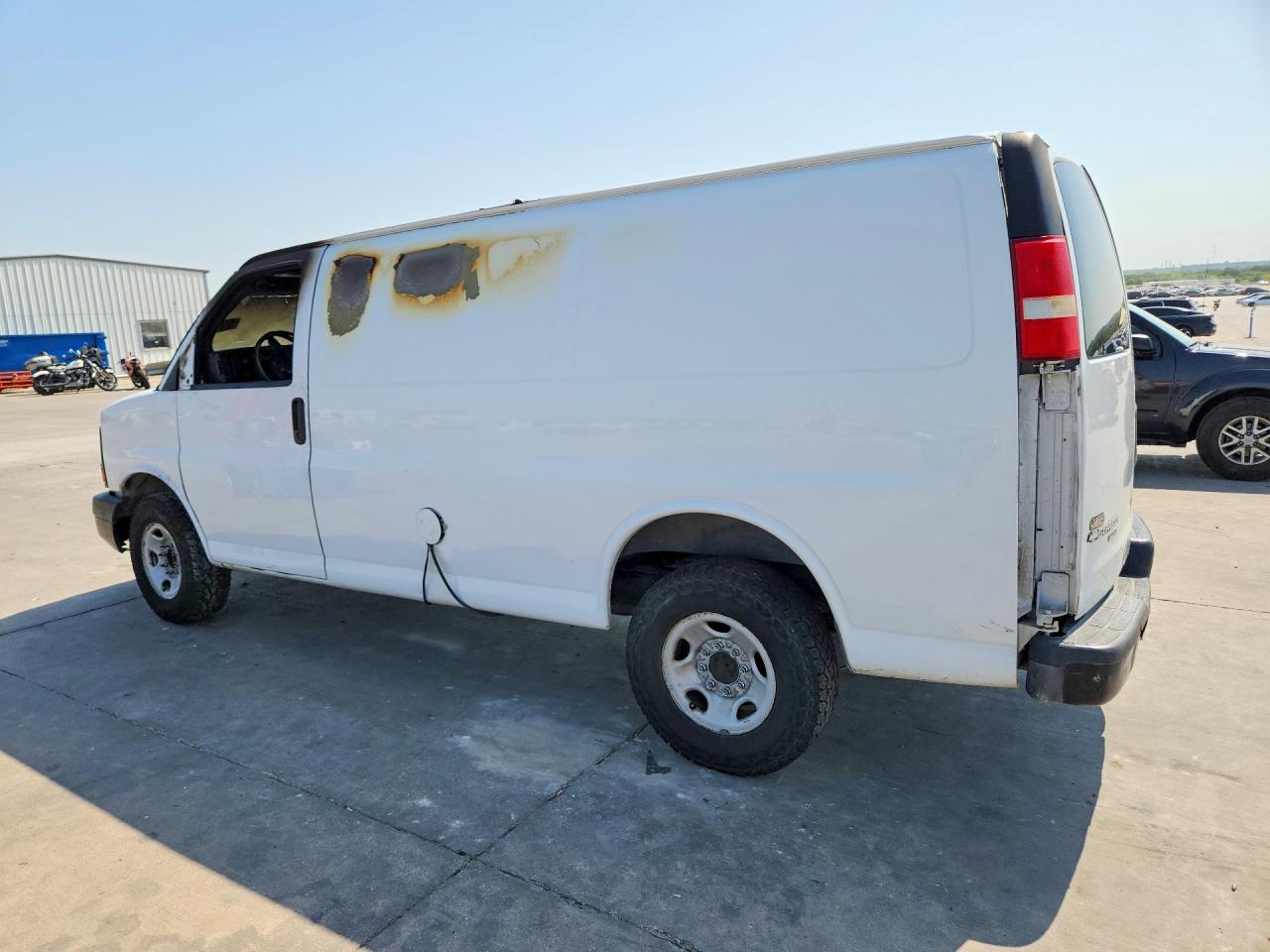 2014 Chevrolet Express G2500 Белый vin: 1GCWGFCAXE1102386