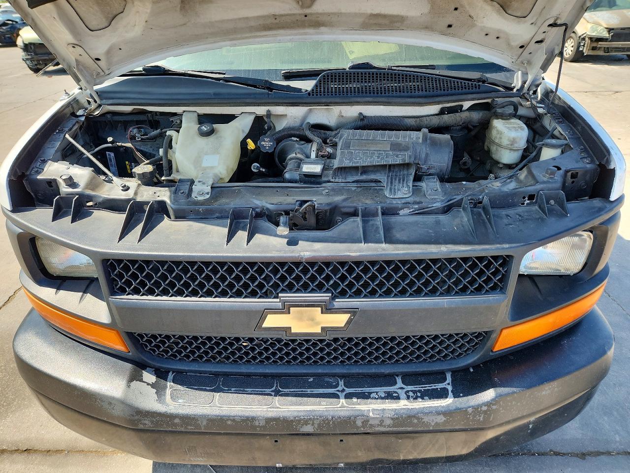 2014 Chevrolet Express G2500 Белый vin: 1GCWGFCAXE1102386