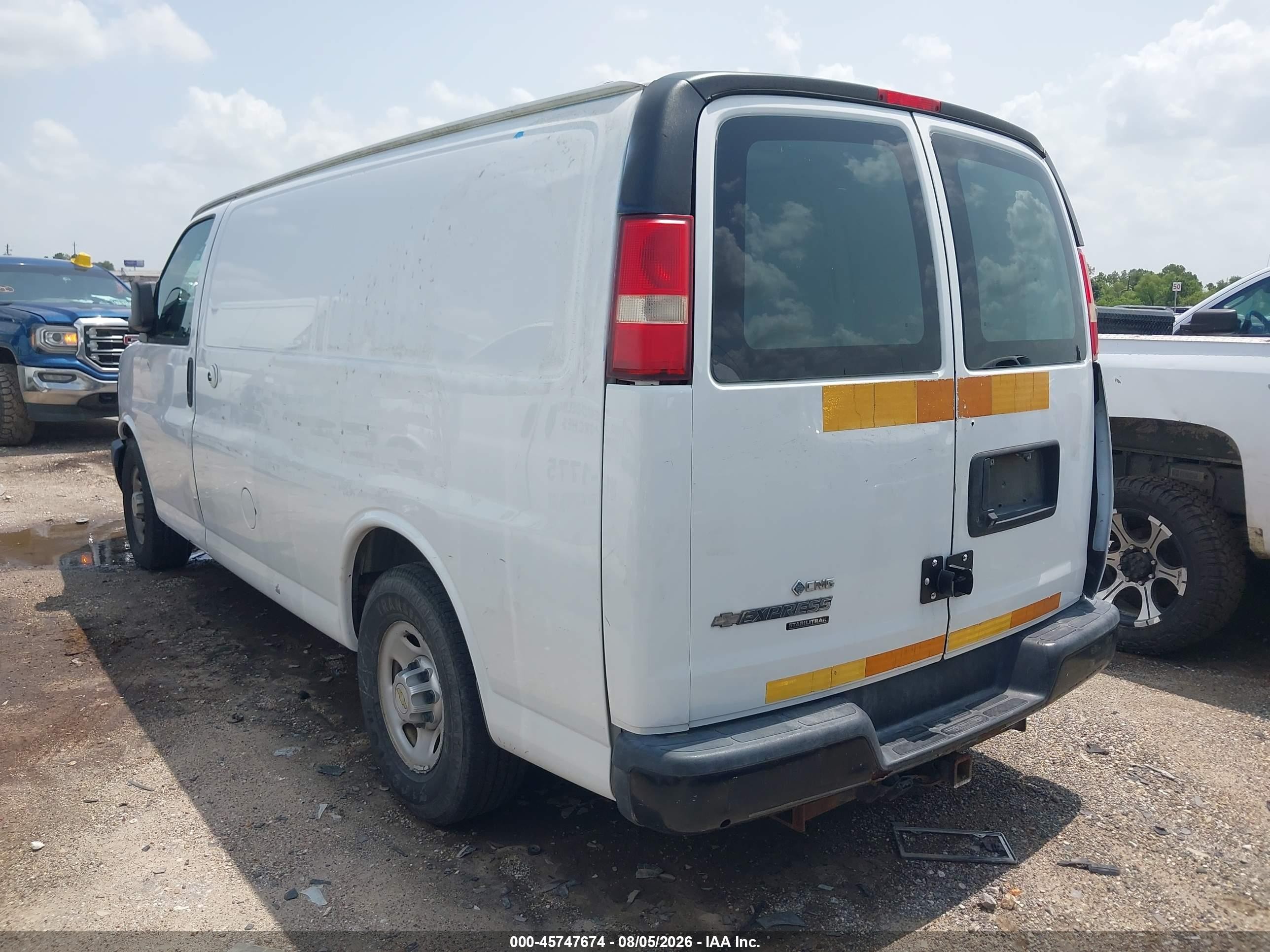 2013 Chevrolet Express 2500 Work Van White vin: 1GCWGFCB1D1902548