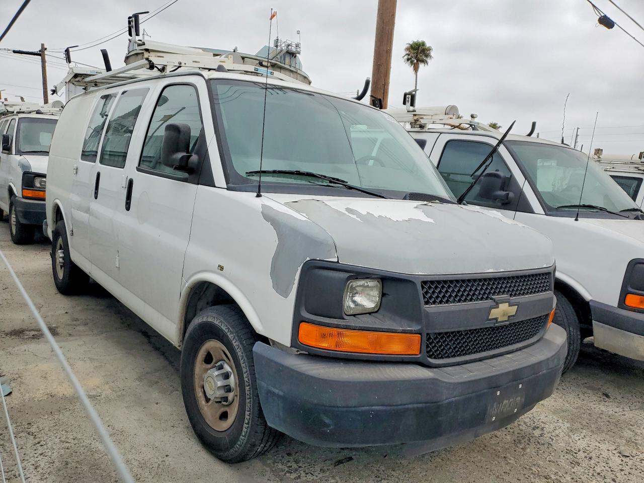 2012 Chevrolet Express 2500 Белый vin: 1GCWGFCB2C1124954