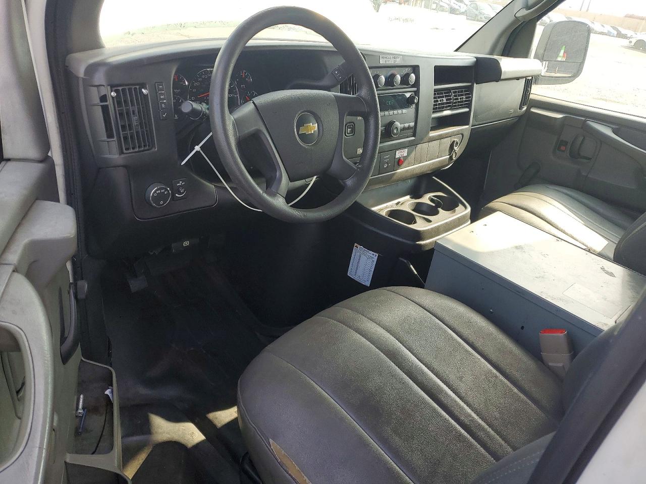 2012 Chevrolet Express 2500 Белый vin: 1GCWGFCB2C1124954