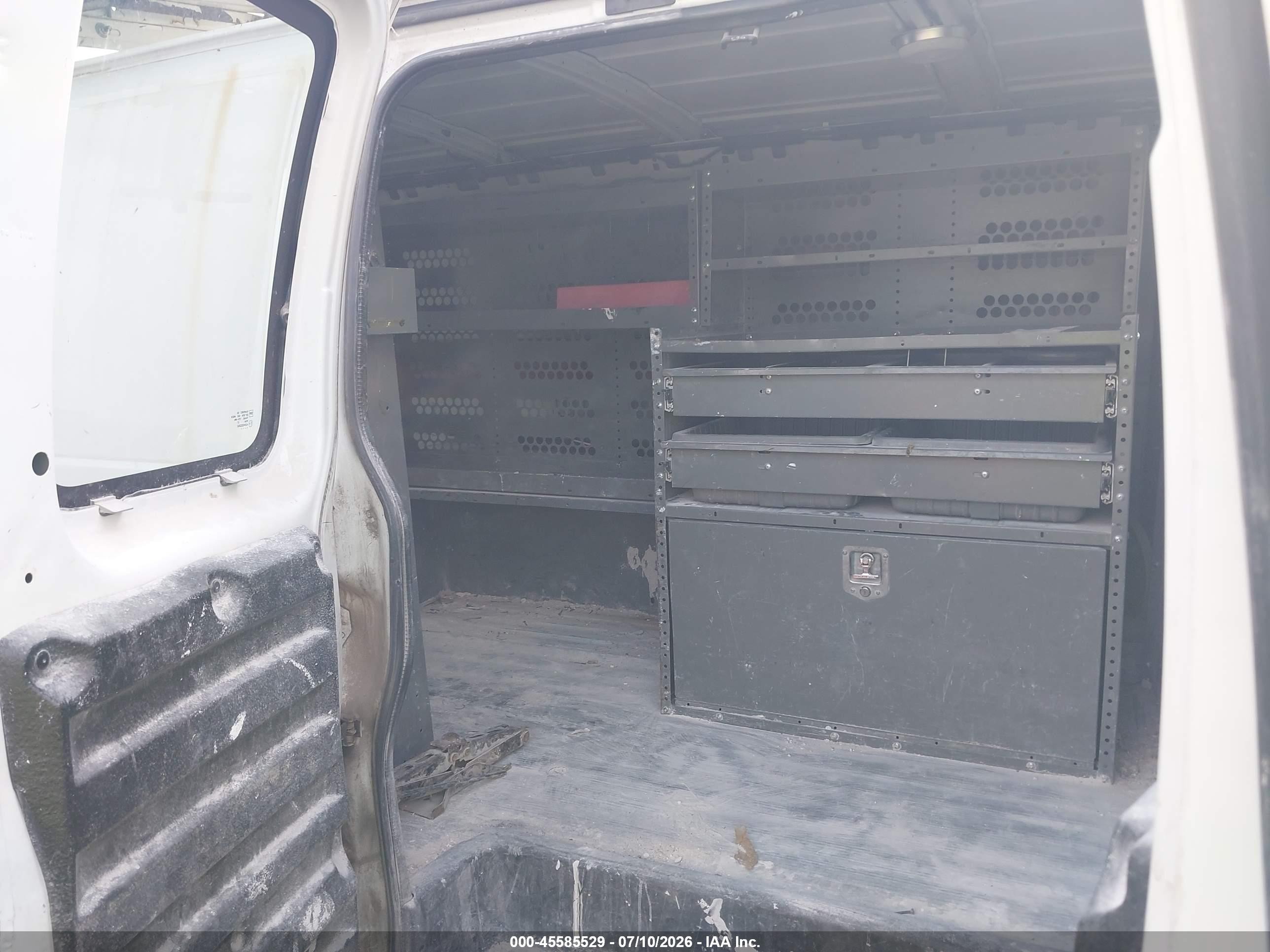 2012 Chevrolet Express 2500 Work Van Белый vin: 1GCWGFCB5C1121711