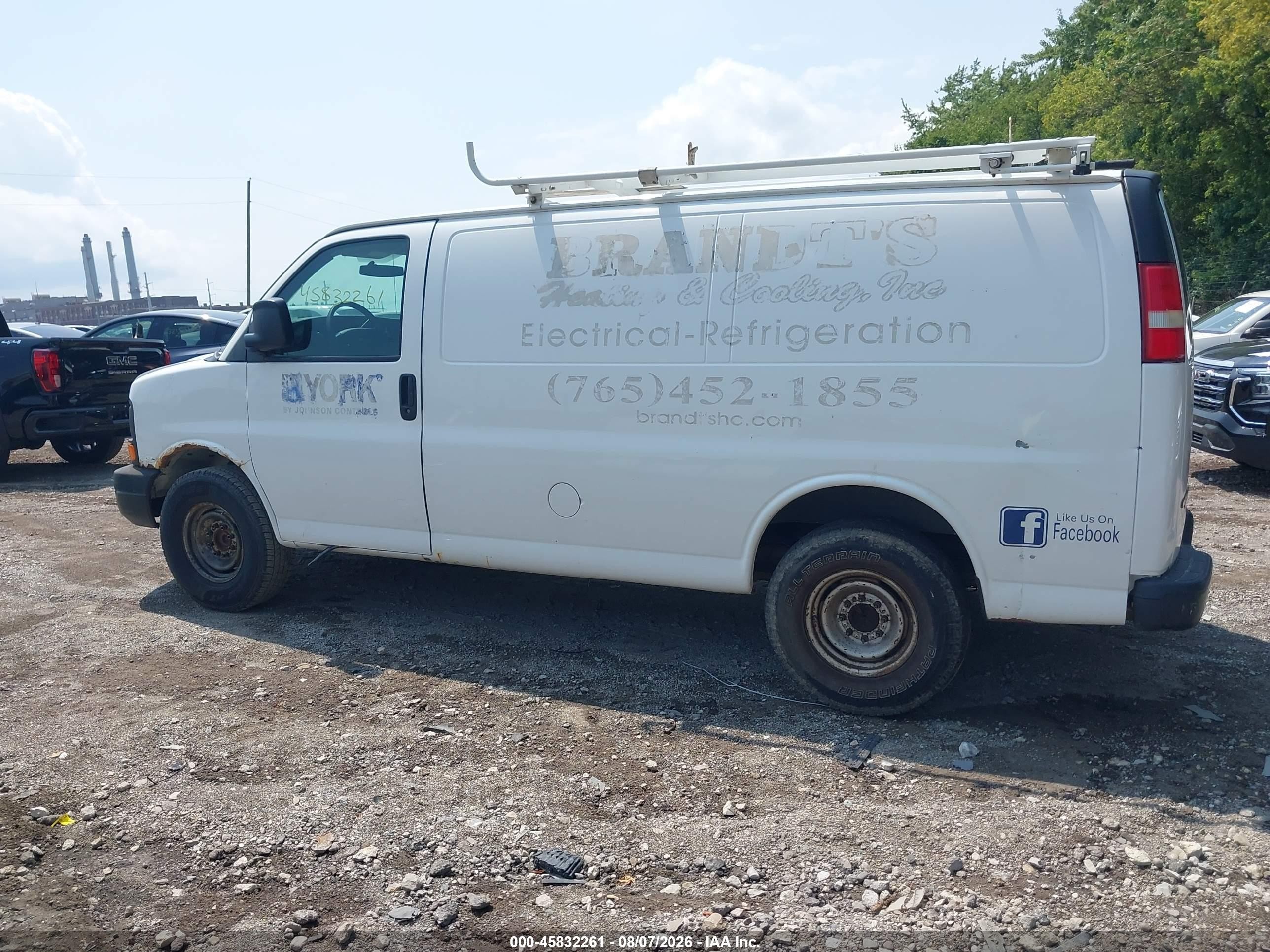 2015 Chevrolet Express 2500 Work Van White vin: 1GCWGFCF0F1283107