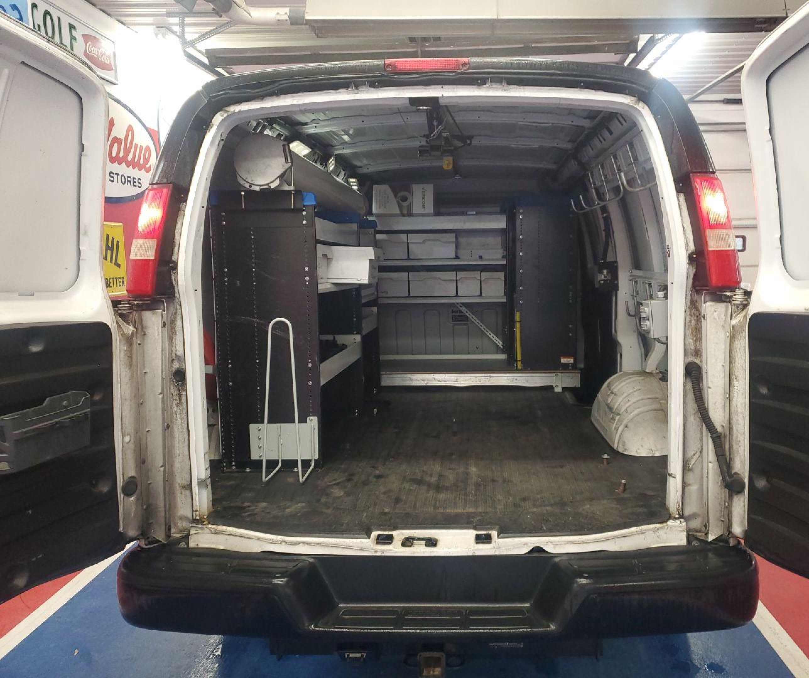 2015 Chevrolet Express 2500 Work Van vin: 1GCWGFCF1F1158598