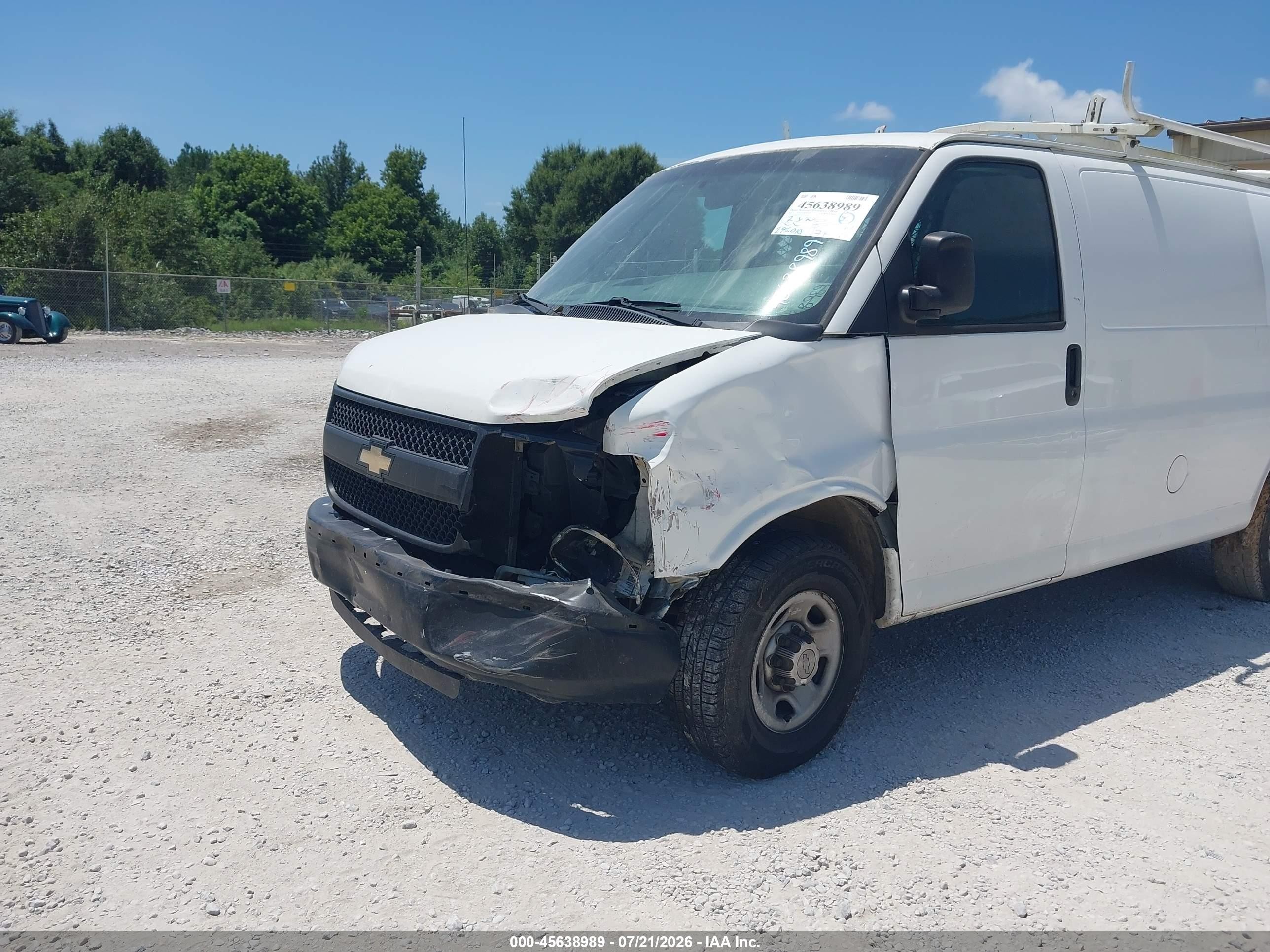 2015 Chevrolet Express 2500 Work Van White vin: 1GCWGFCF2F1157430