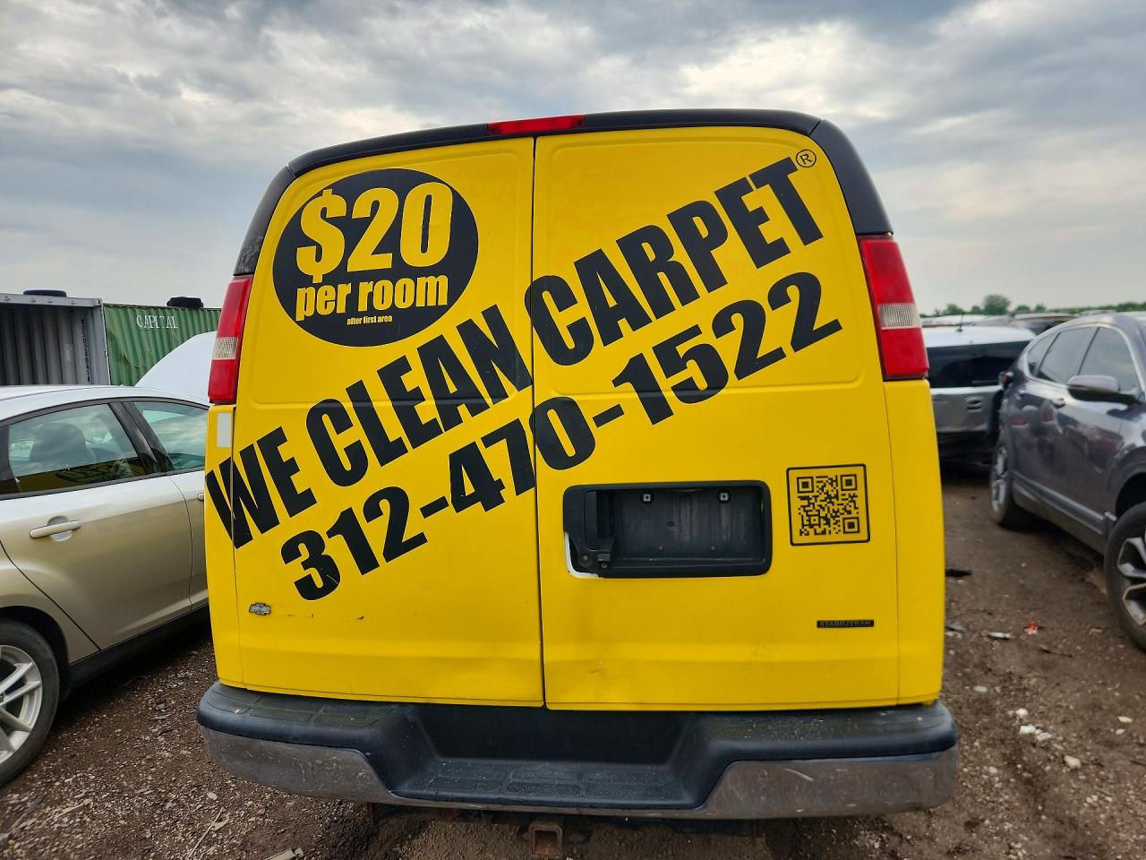 2015 Chevrolet Express G2500 Yellow vin: 1GCWGFCF3F1253695