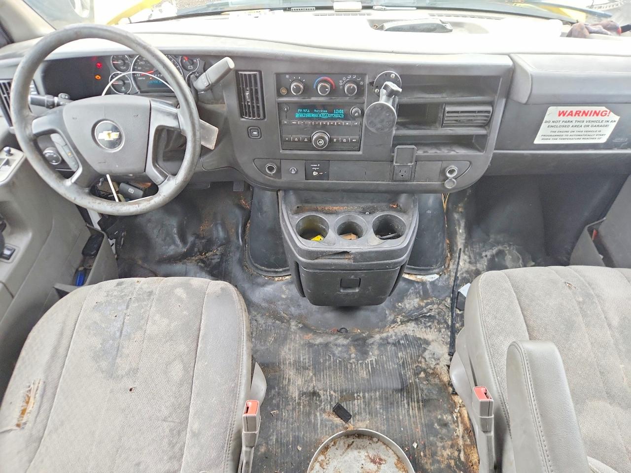 2015 Chevrolet Express G2500 Yellow vin: 1GCWGFCF3F1253695