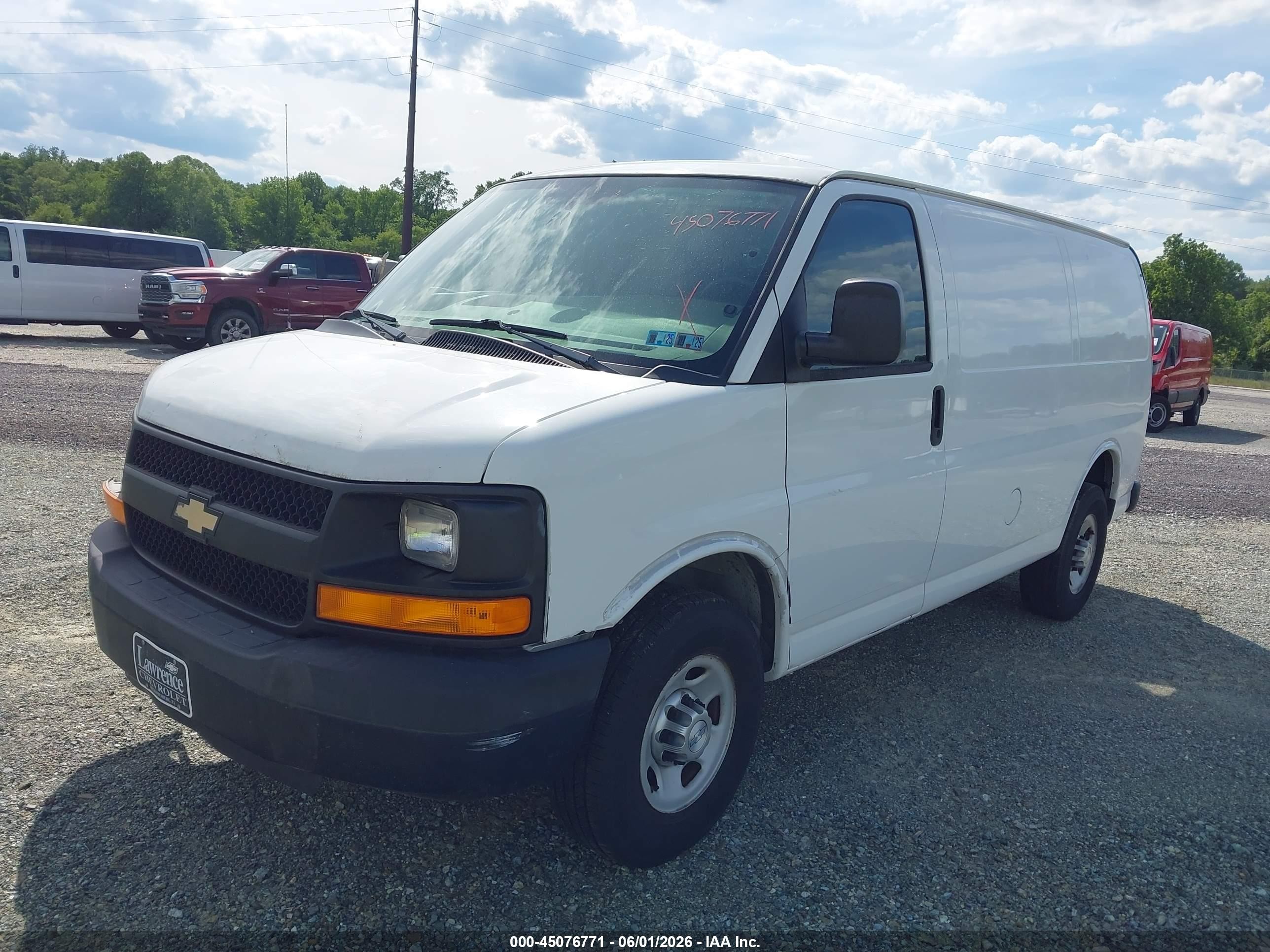 2015 Chevrolet Express 2500 Work Van White vin: 1GCWGFCF5F1185836