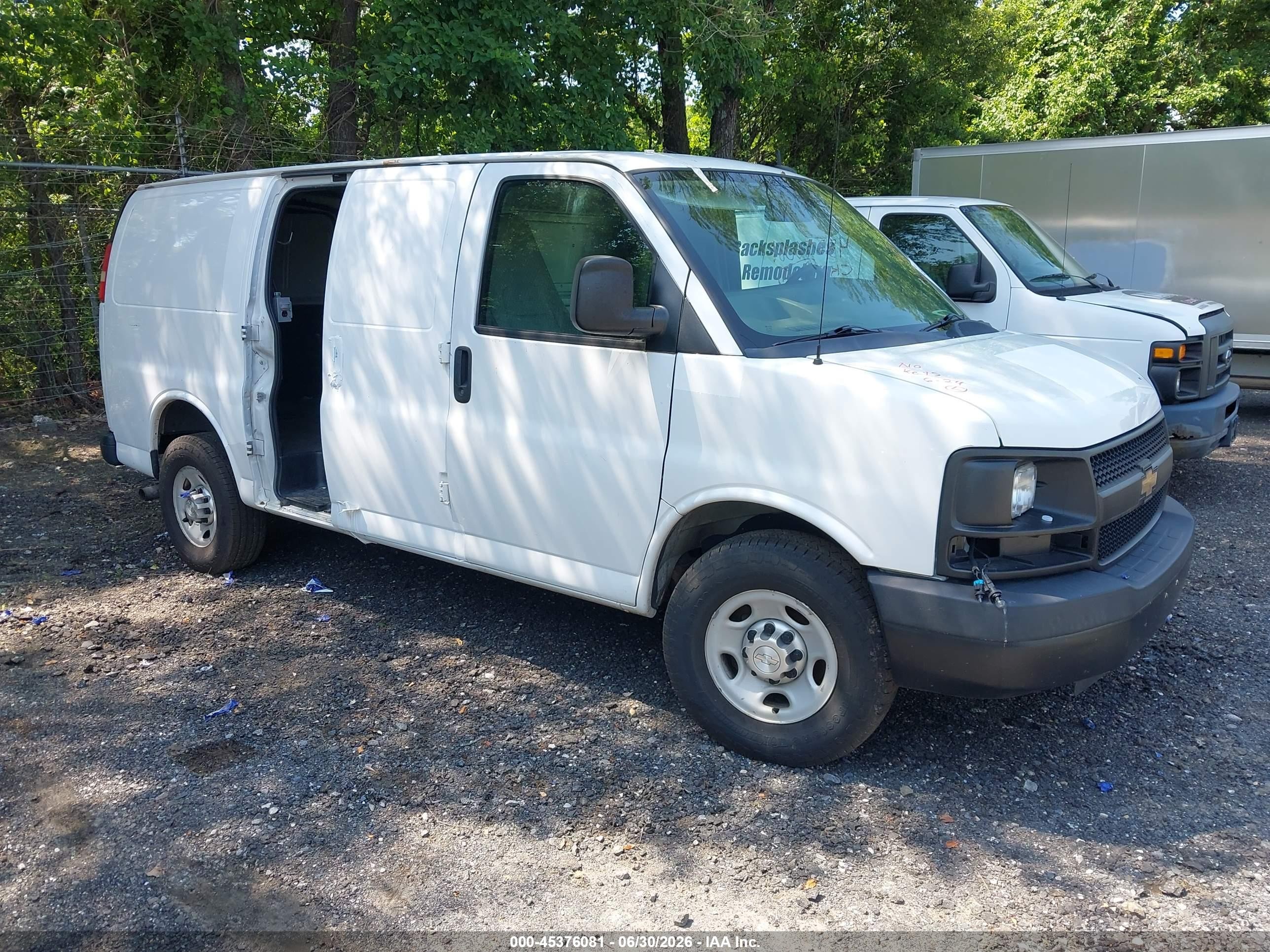 2015 Chevrolet Express 2500 Work Van White vin: 1GCWGFCFXF1168160