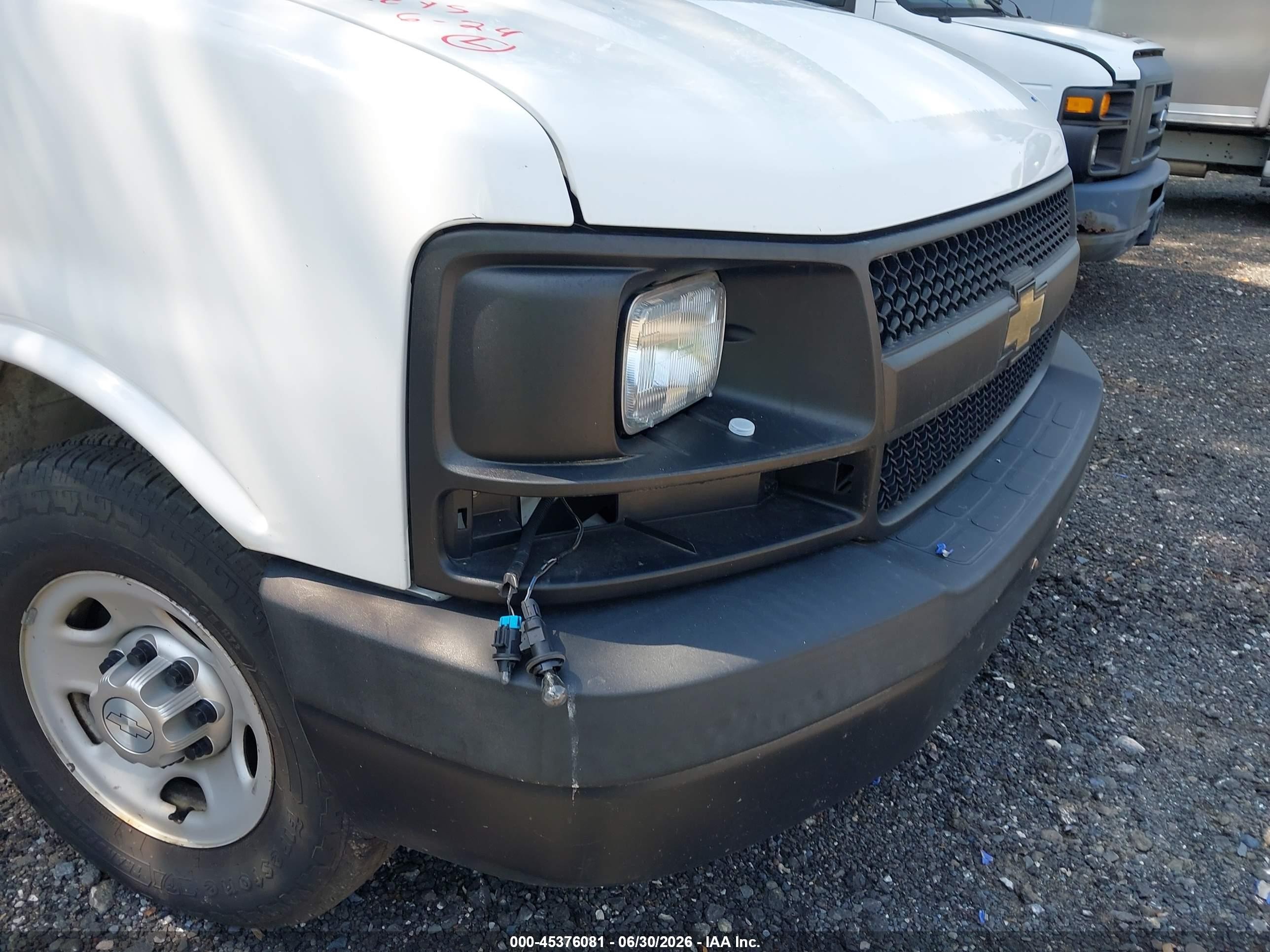 2015 Chevrolet Express 2500 Work Van White vin: 1GCWGFCFXF1168160