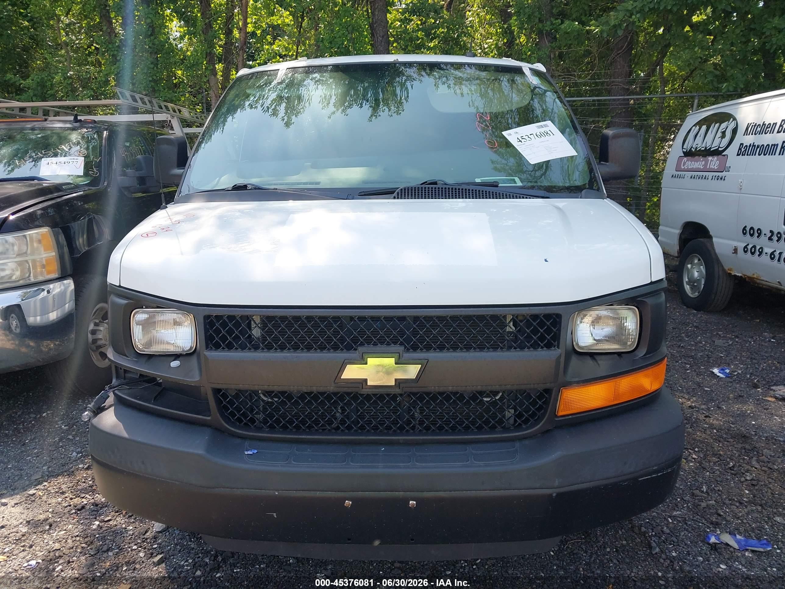 2015 Chevrolet Express 2500 Work Van White vin: 1GCWGFCFXF1168160