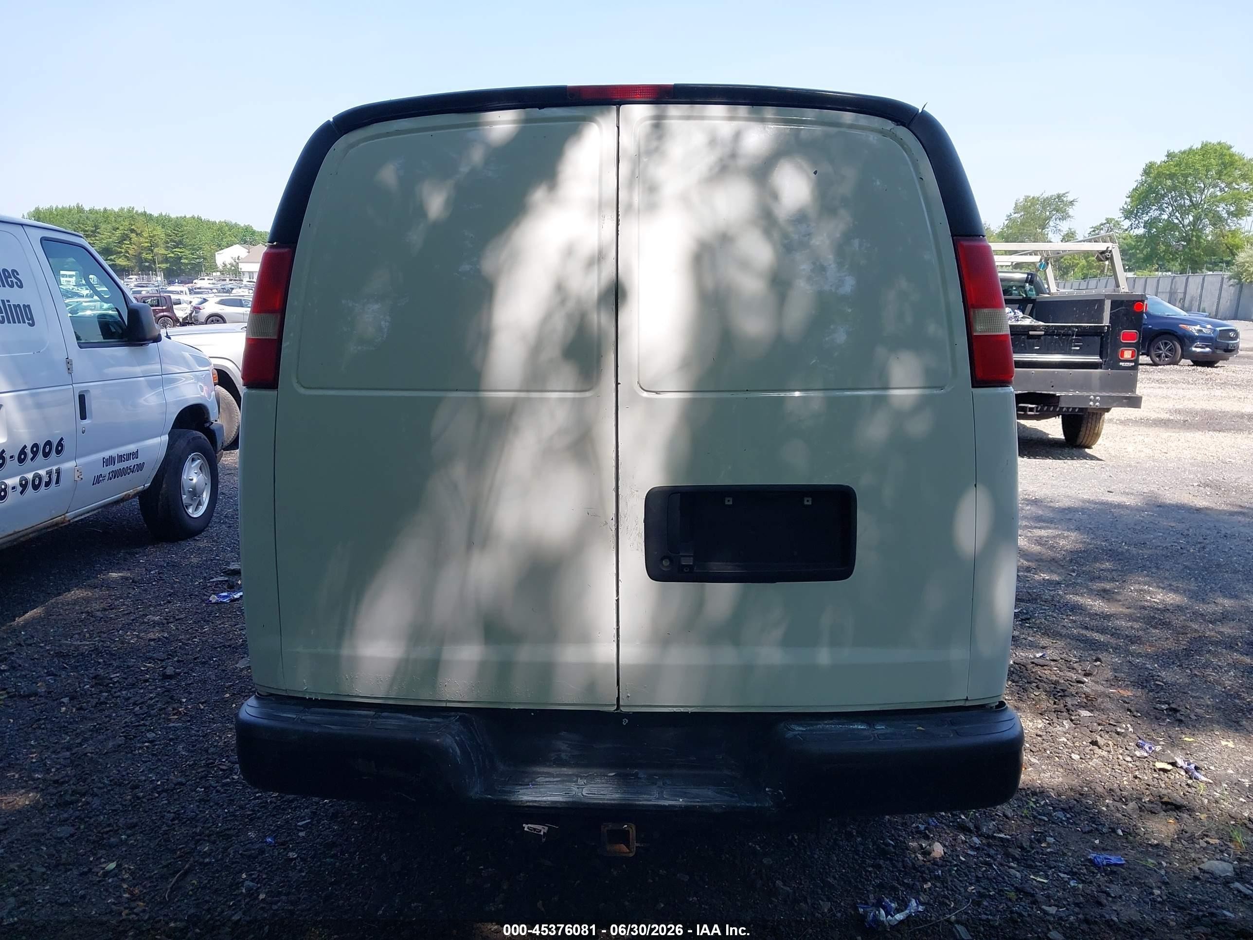 2015 Chevrolet Express 2500 Work Van White vin: 1GCWGFCFXF1168160