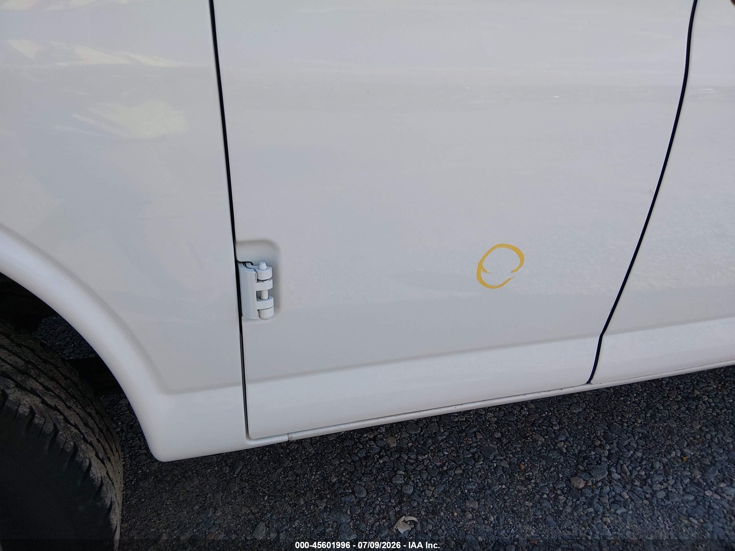 2015 Chevrolet Express 2500 Work Van White vin: 1GCWGFCGXF1242959