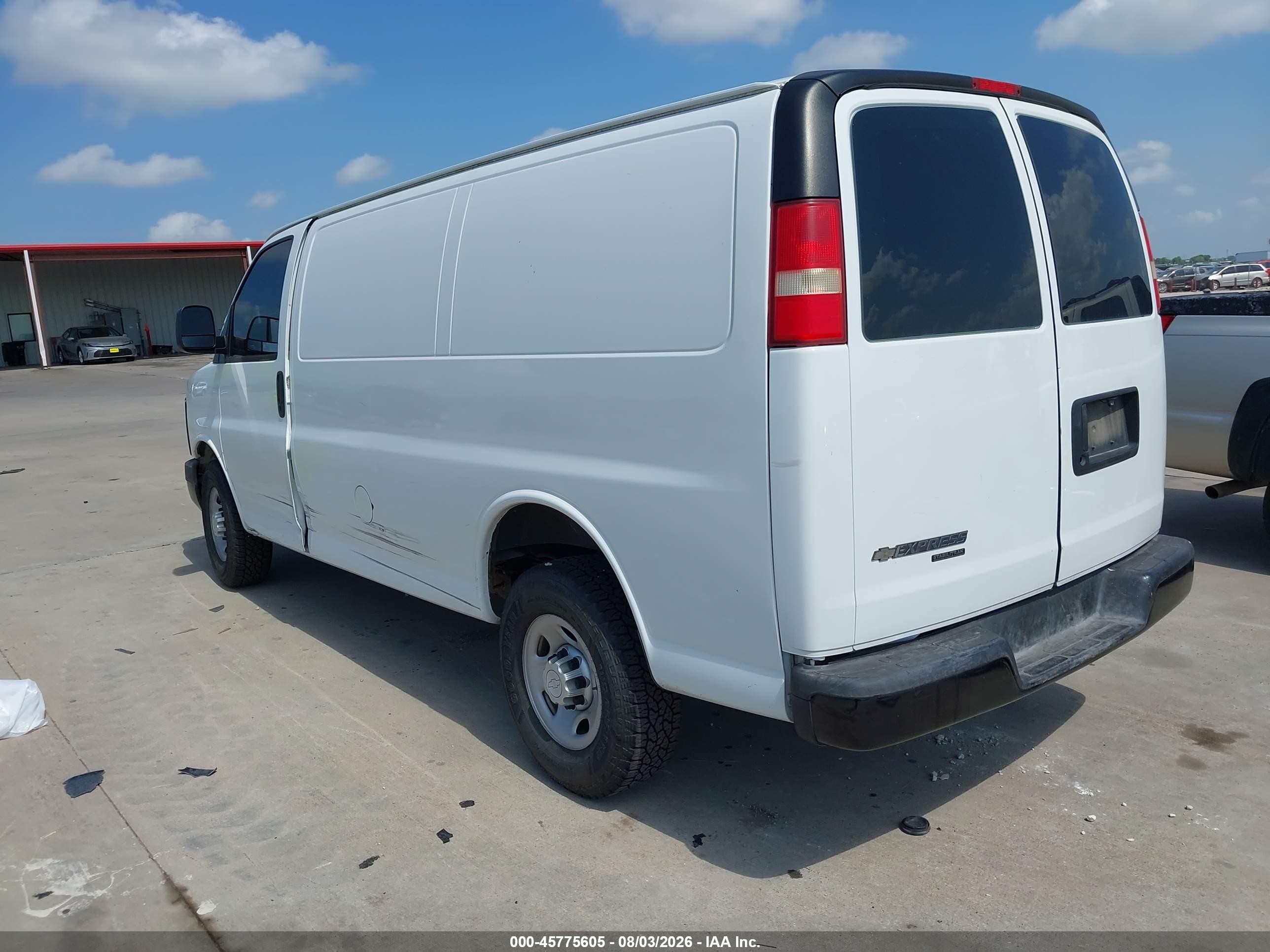 2014 Chevrolet Express 2500 Work Van White vin: 1GCWGFFA0E1188867